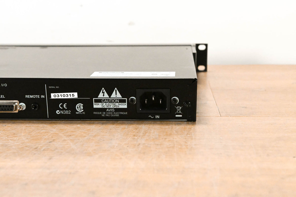 TASCAM SS-R1 Rack-Mountable Compact Solid State Recorder