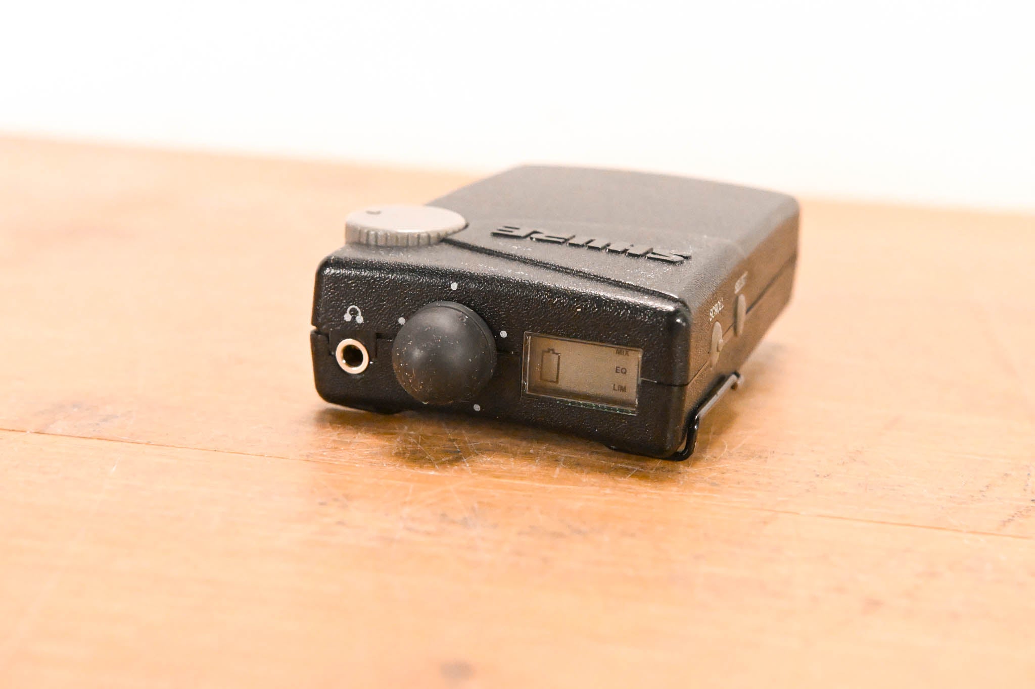 Shure PSM 400 In-Ear Monitoring System - X1 Band (NO POWER SUPPLY)