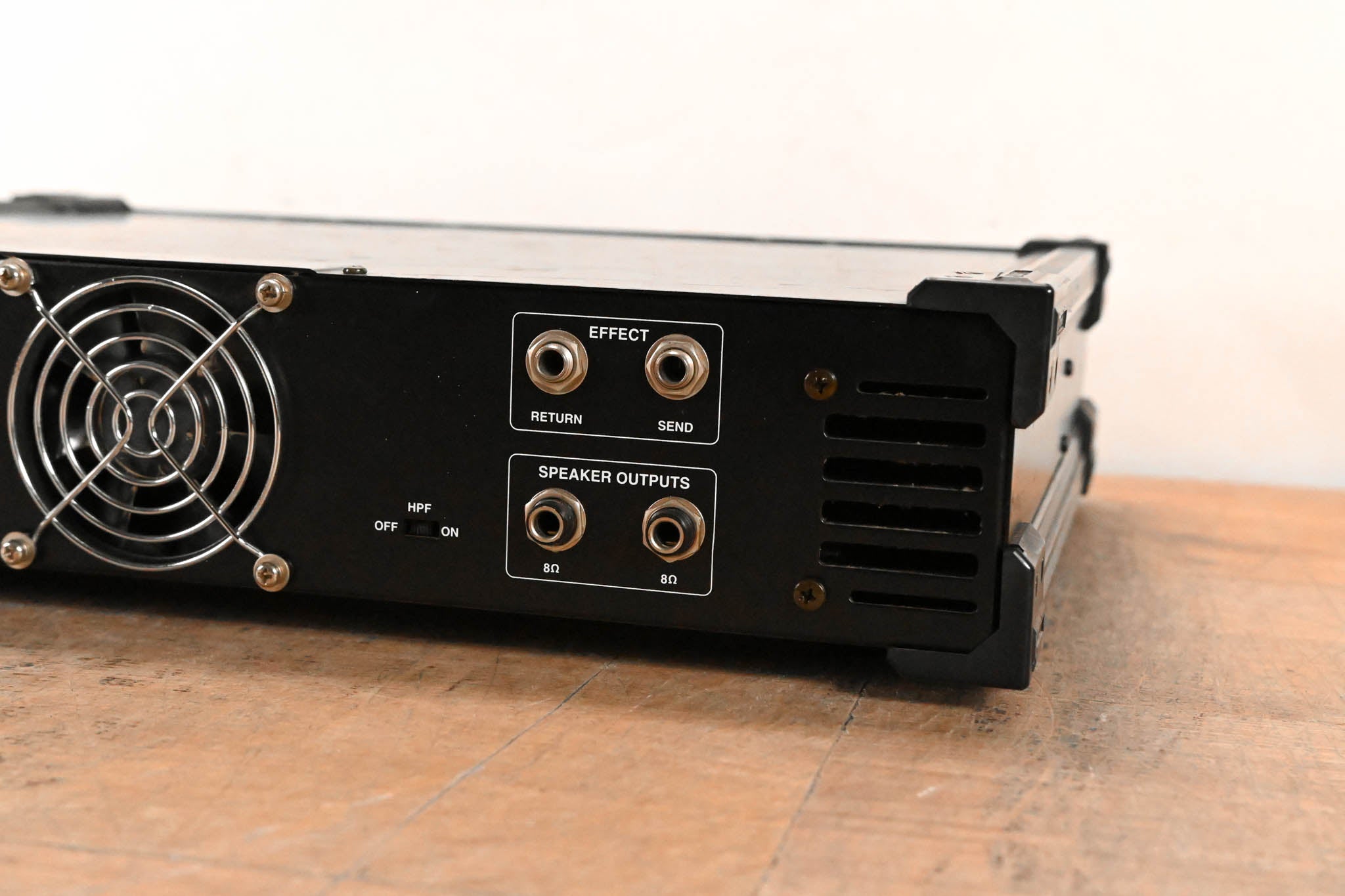 Hartke HA2000 200W Bass Amp Head