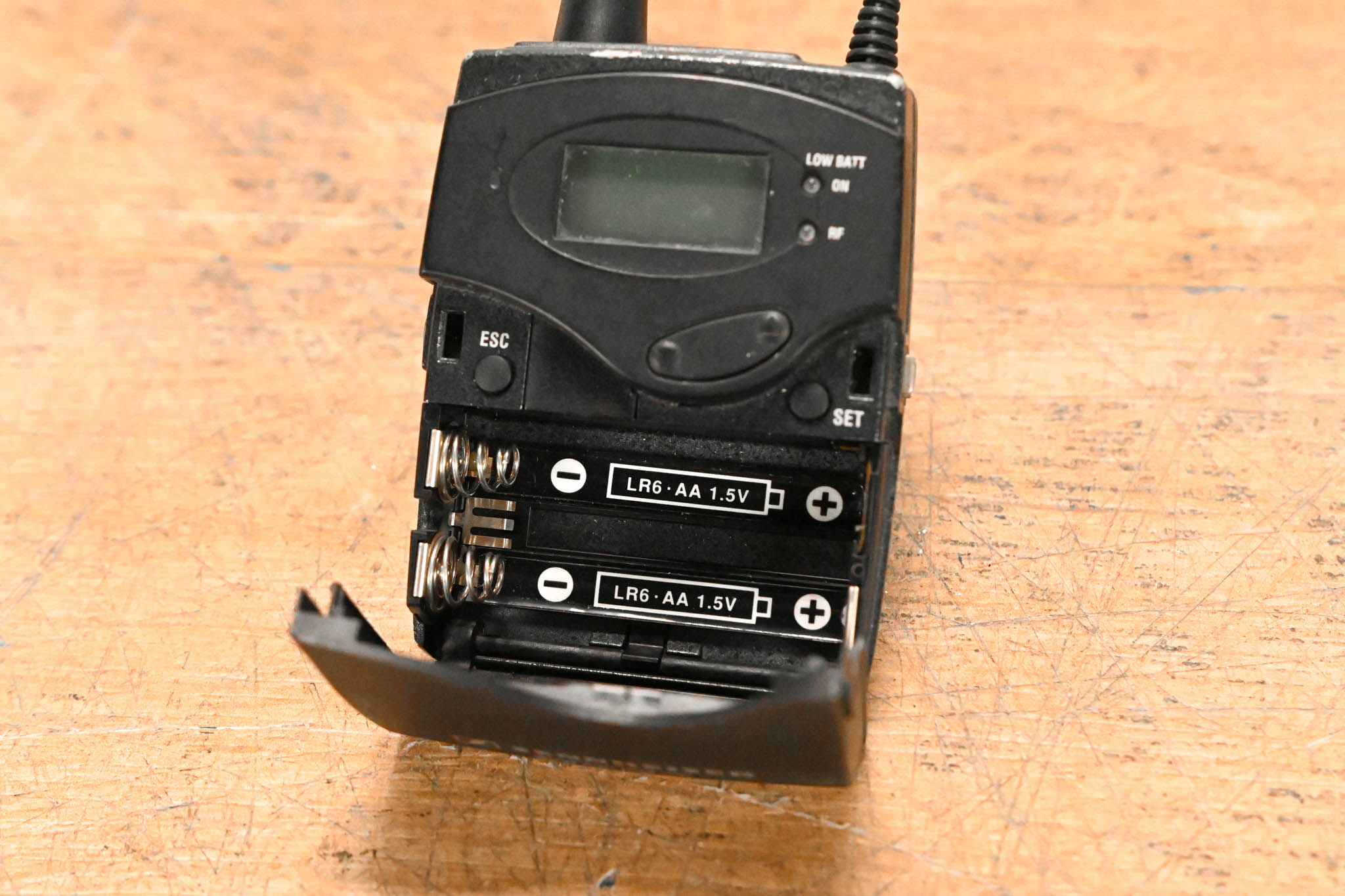 Sennheiser EK 300 IEM G3 Wireless Bodypack Receiver G Range: 566-608 MHz