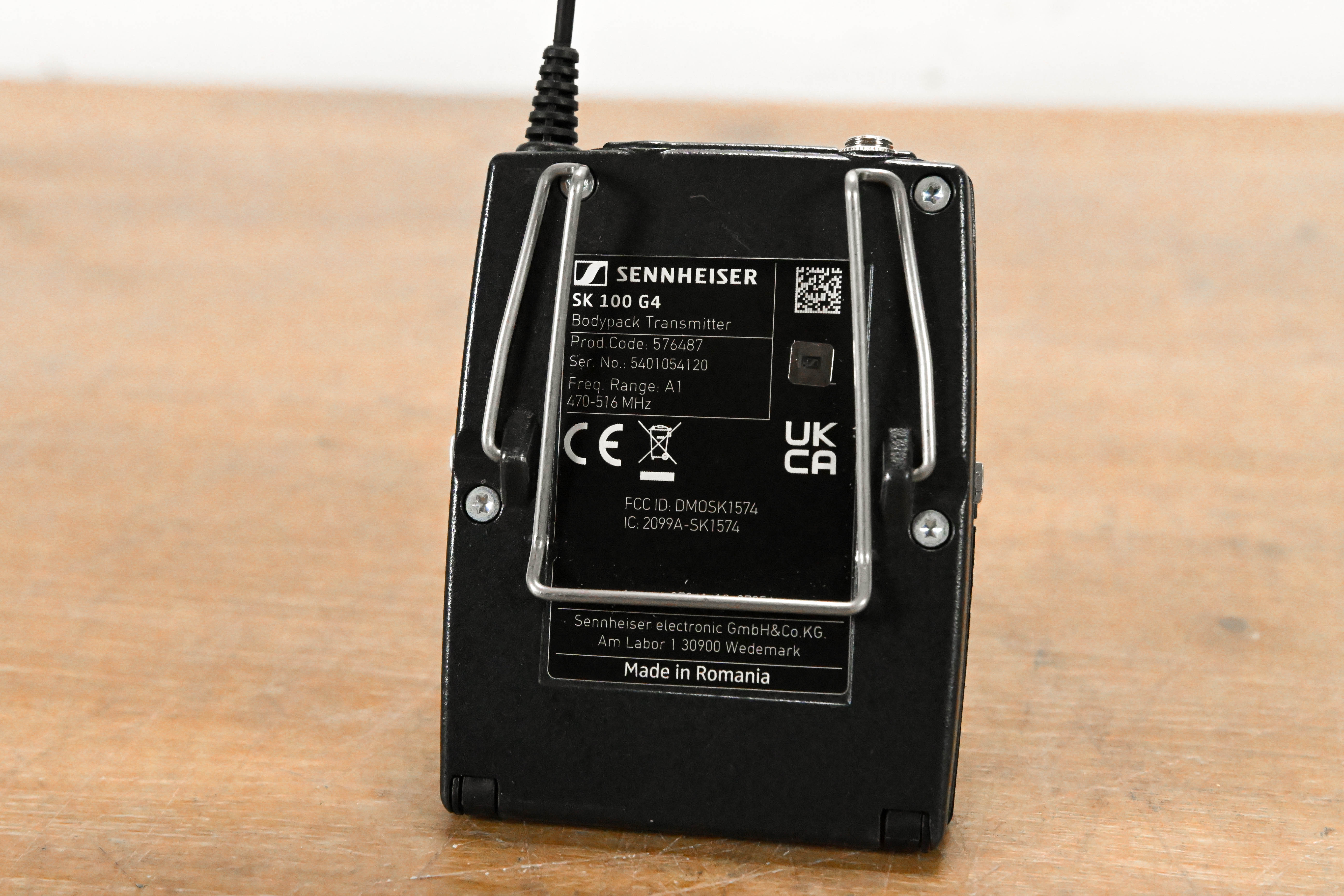 Sennheiser SK 100 G4 Wireless Bodypack Transmitter A1 Range: 470-516 MHz