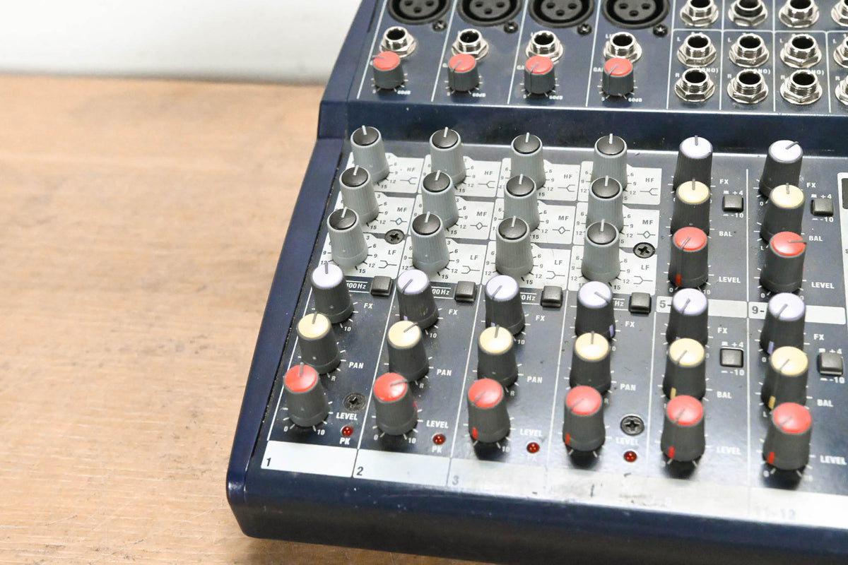 Soundcraft Notepad 124FX Compact 12-Input Analog Mixing Console (NO PSU)