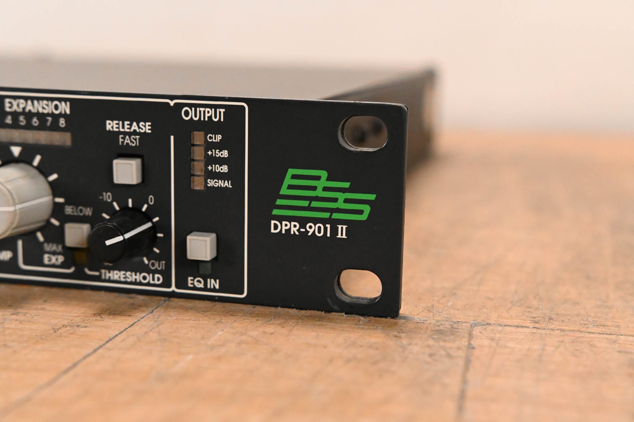 BSS DPR-901II Dynamic Equalizer