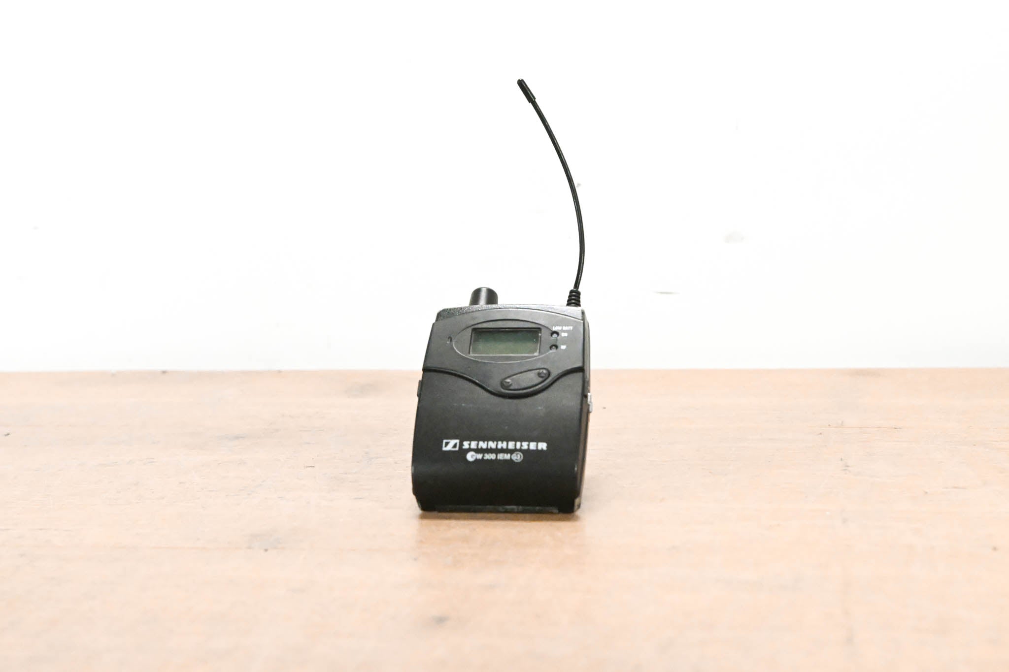 Sennheiser ew 300 IEM G3 Wireless IEM System 566-608 MHz NO POWER SUPPLY