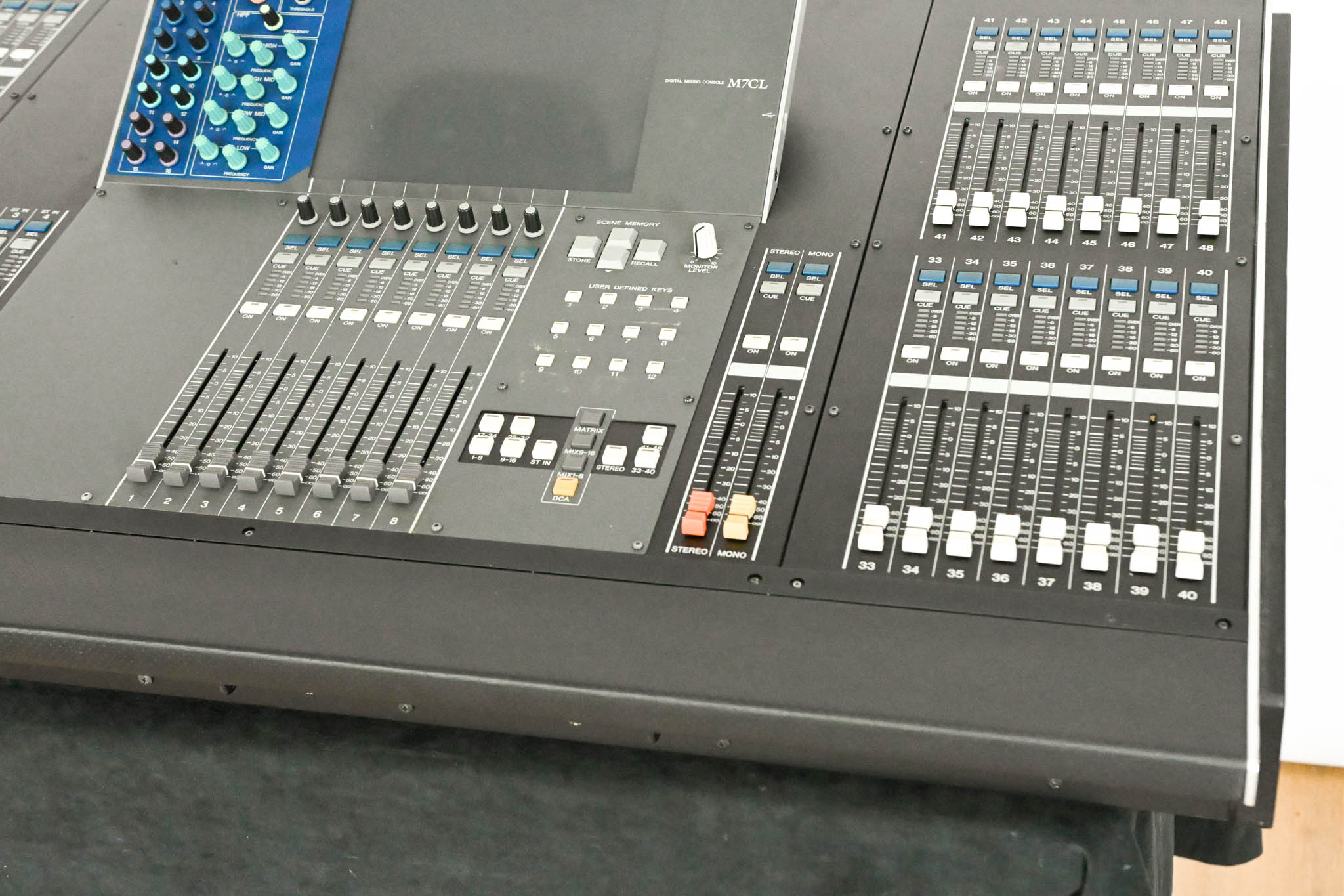 Yamaha M7CL-48ES 48-Channel EtherSound Digital Audio Mixer
