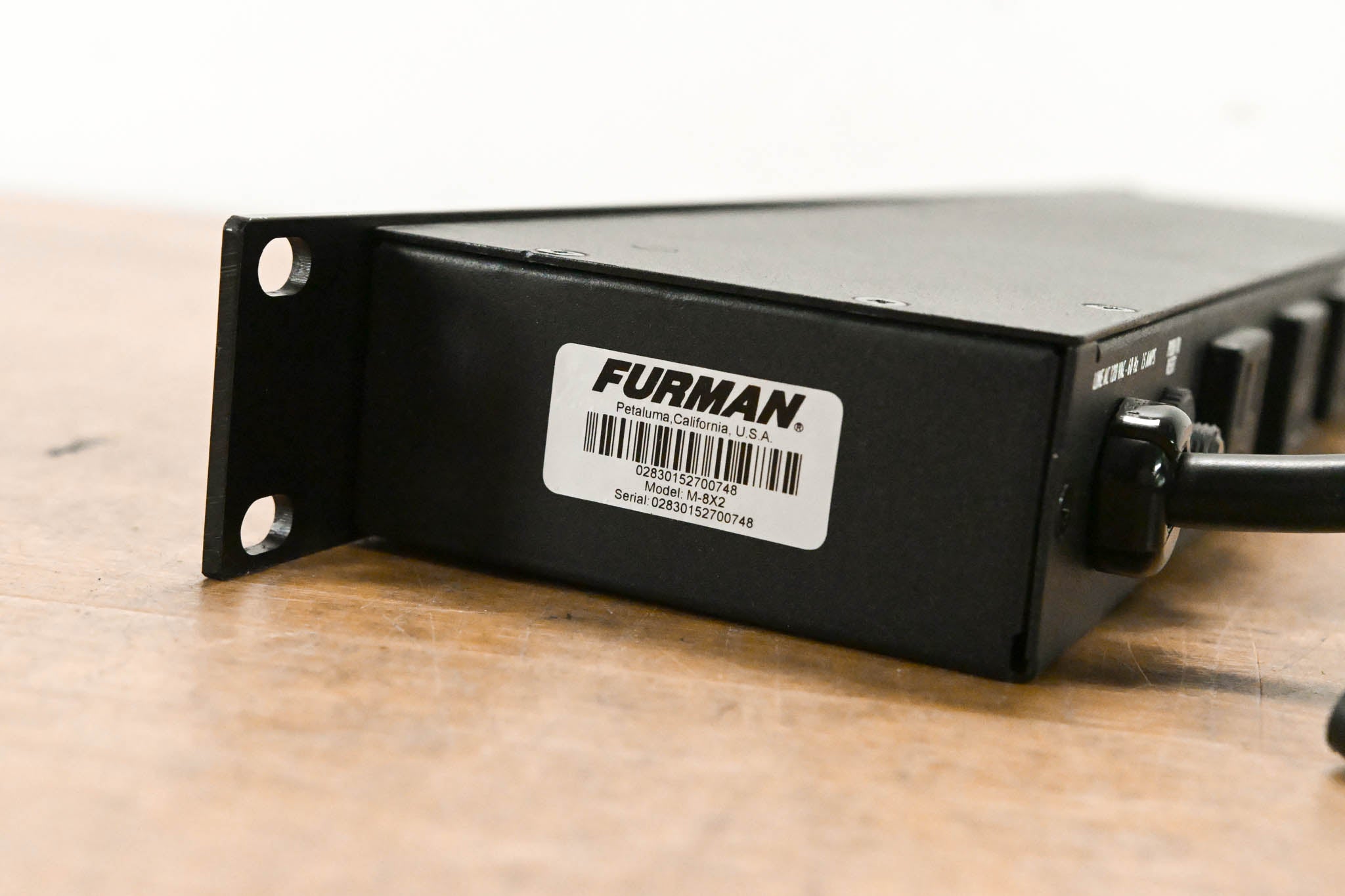 Furman M-8x2 8-Outlet Power Conditioner