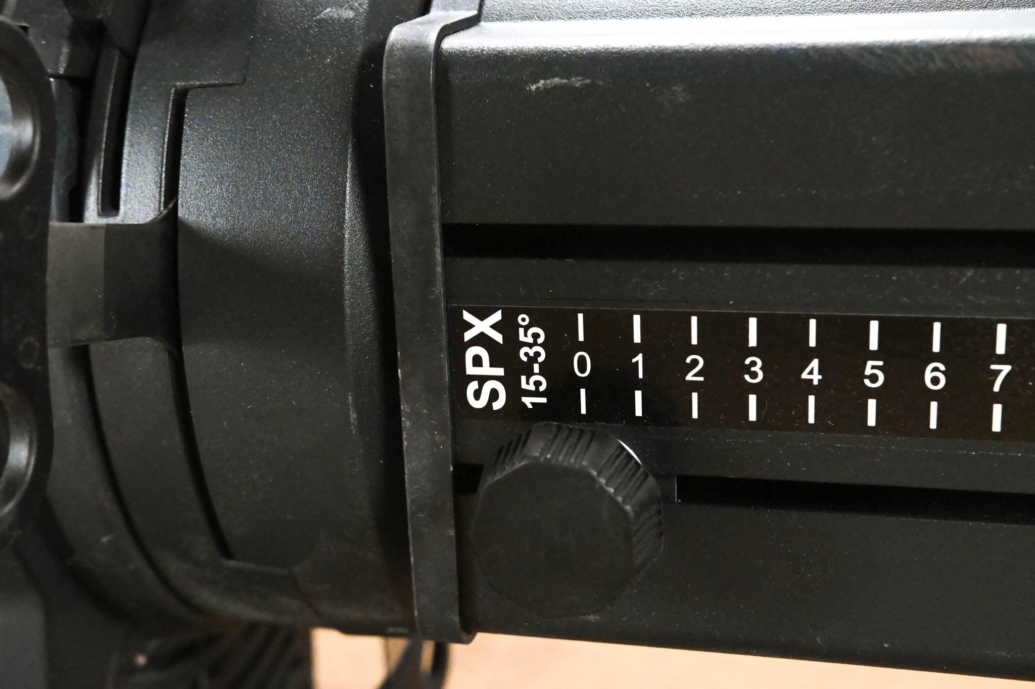 Philips Selecon PLPROFILE4 LED Luminaire w/ SPX 15-35 Degree Zoom Tube