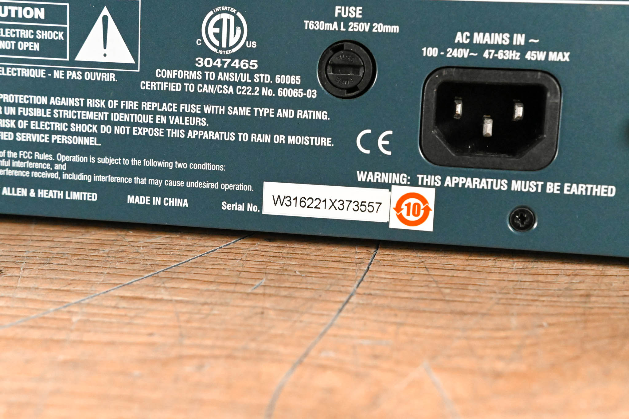 Allen & Heath MixWizard WZ3 16:2 16-Channel Analog Mixer