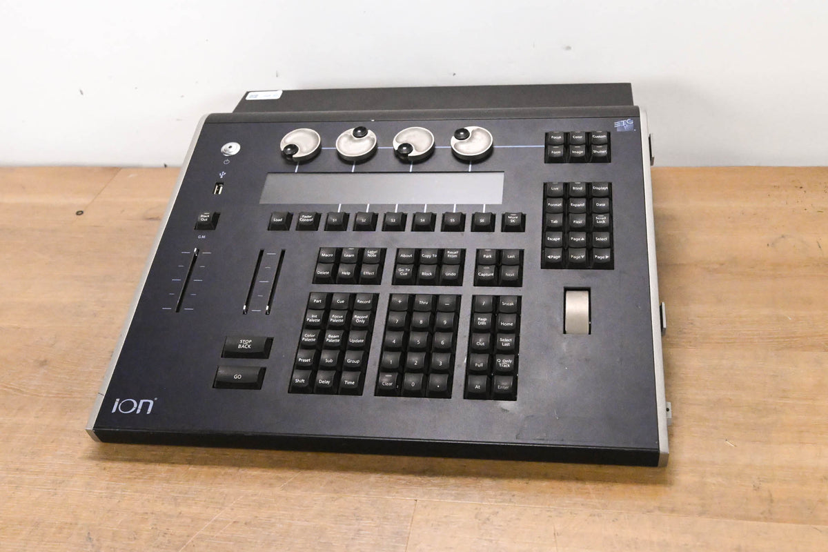ETC ION 1000 Lighting Console