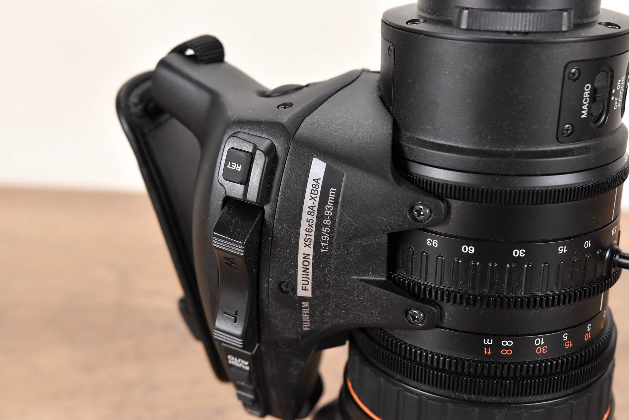 Fujinon XS16x5.8A-XB8A 1:1.9/5.8-93mm 1/2" Mount HD Lens