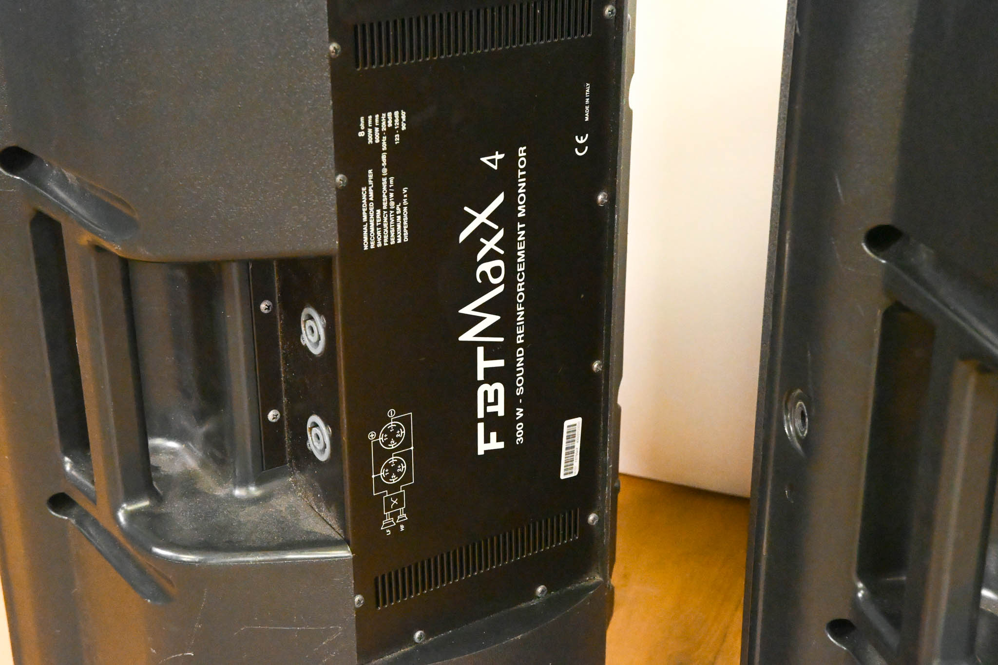 FBT MaxX 4 300W Sound Reinforcement Monitor (PAIR)