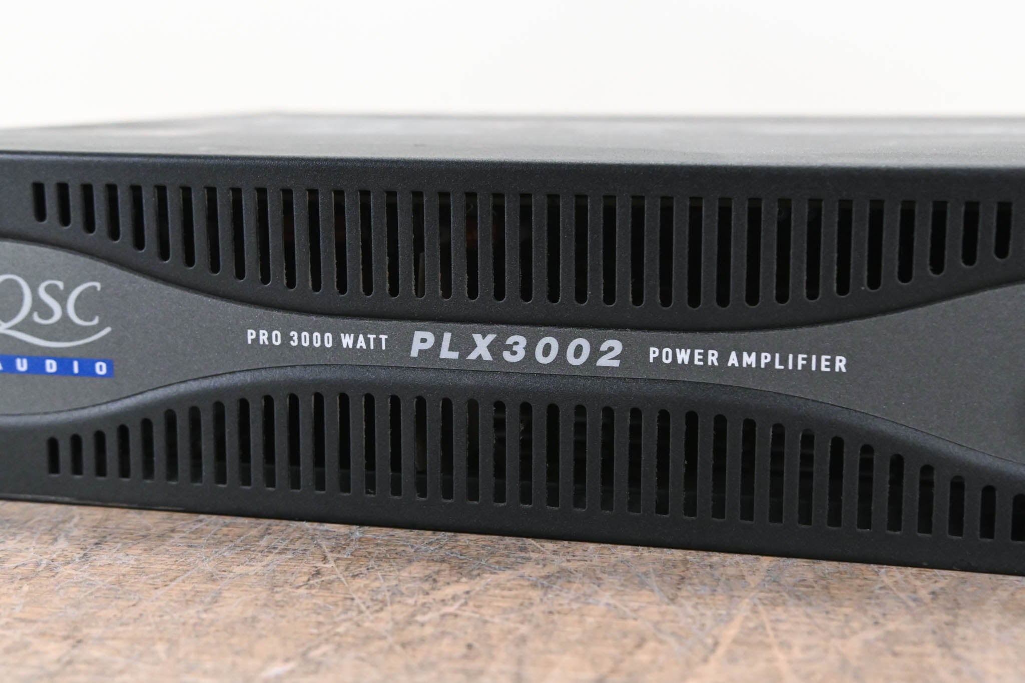 QSC PLX3002 2-Channel Power Amplifier