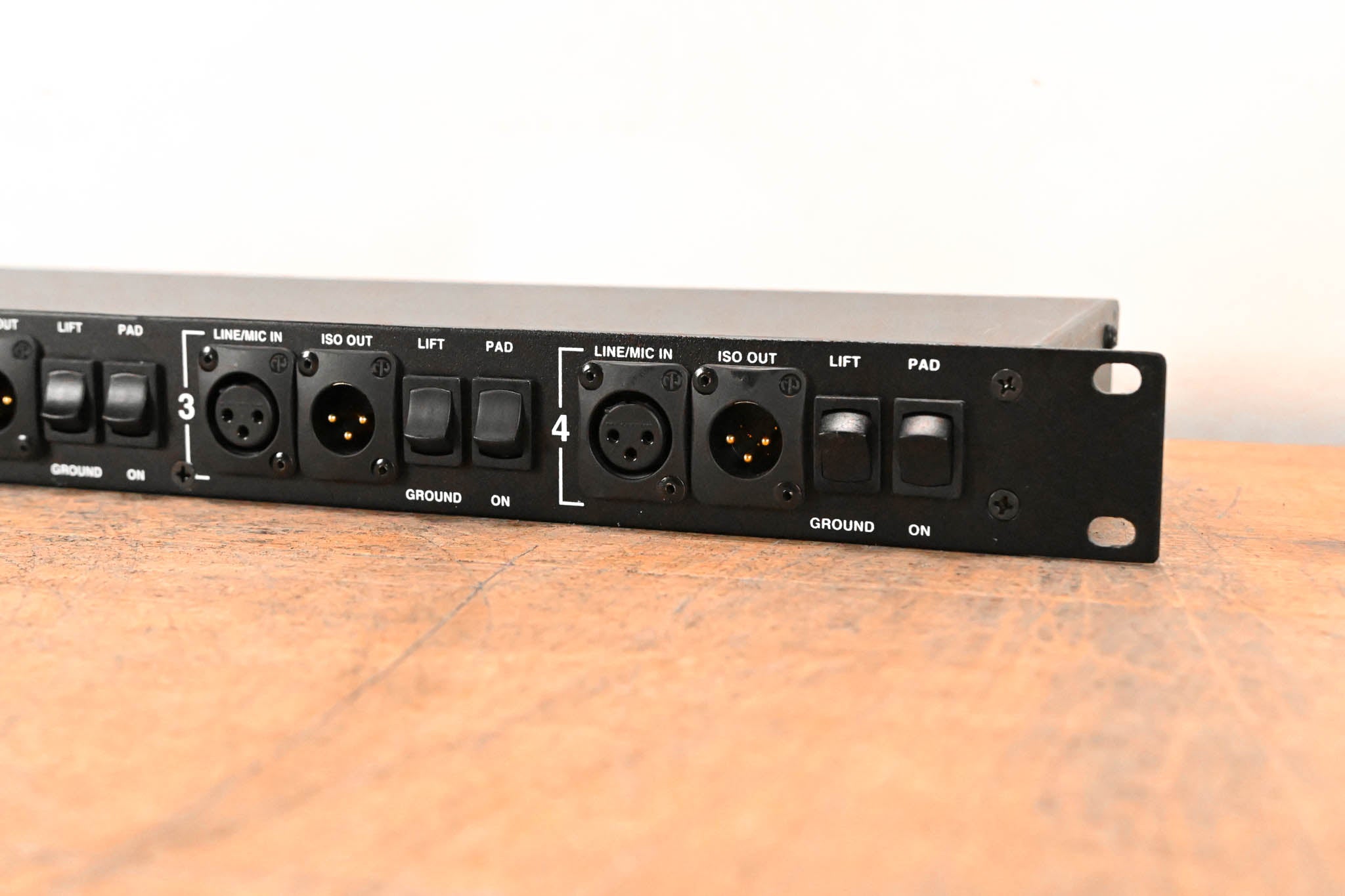 Horizon MS-4 4-Channel Rackmount Mic Splitter