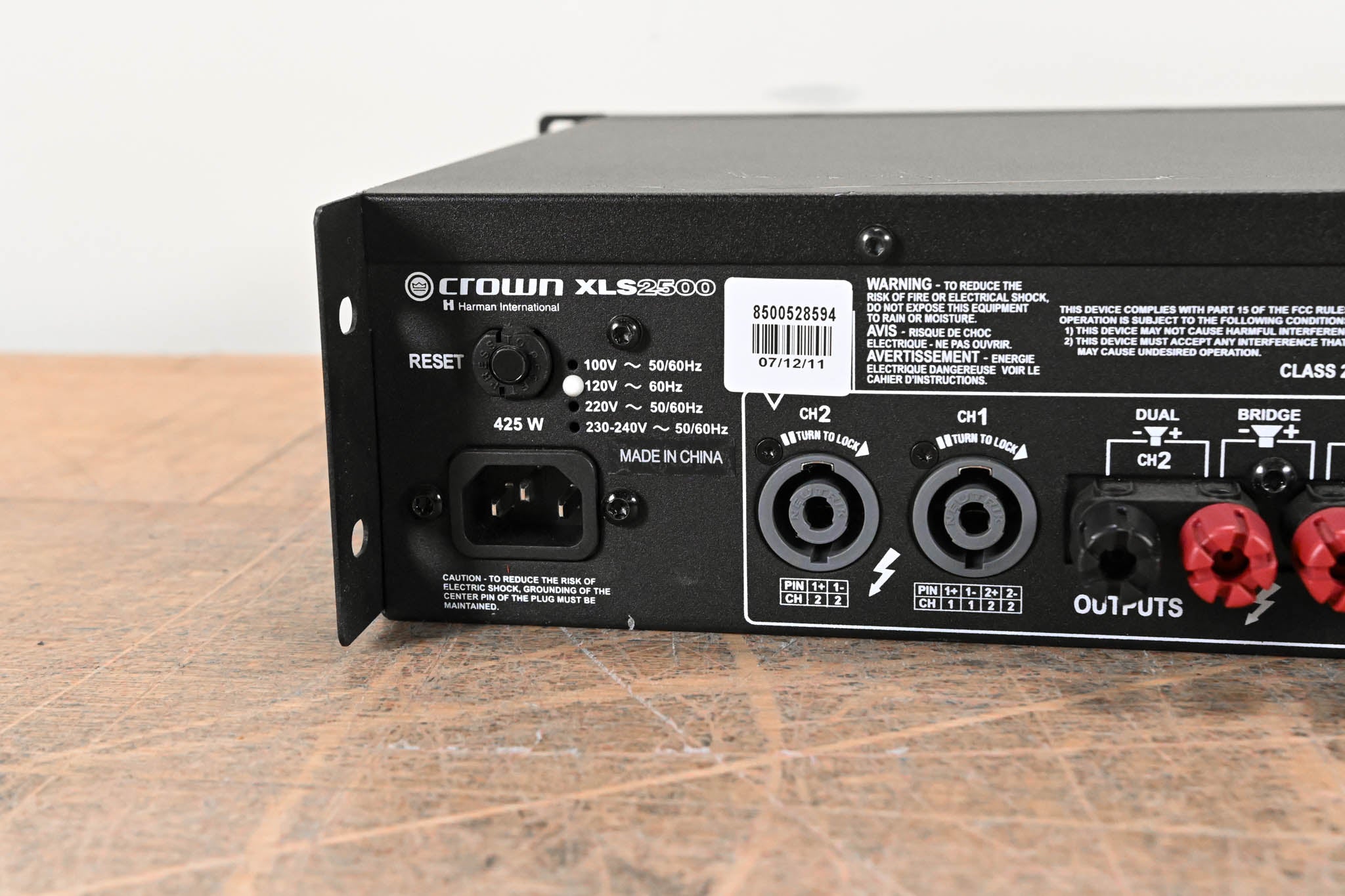 Crown XLS 2500 2-Channel Power Amplifier