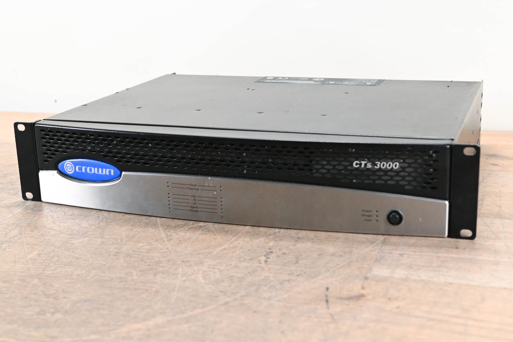 Crown CTs 3000 2-Channel Power Amplifier