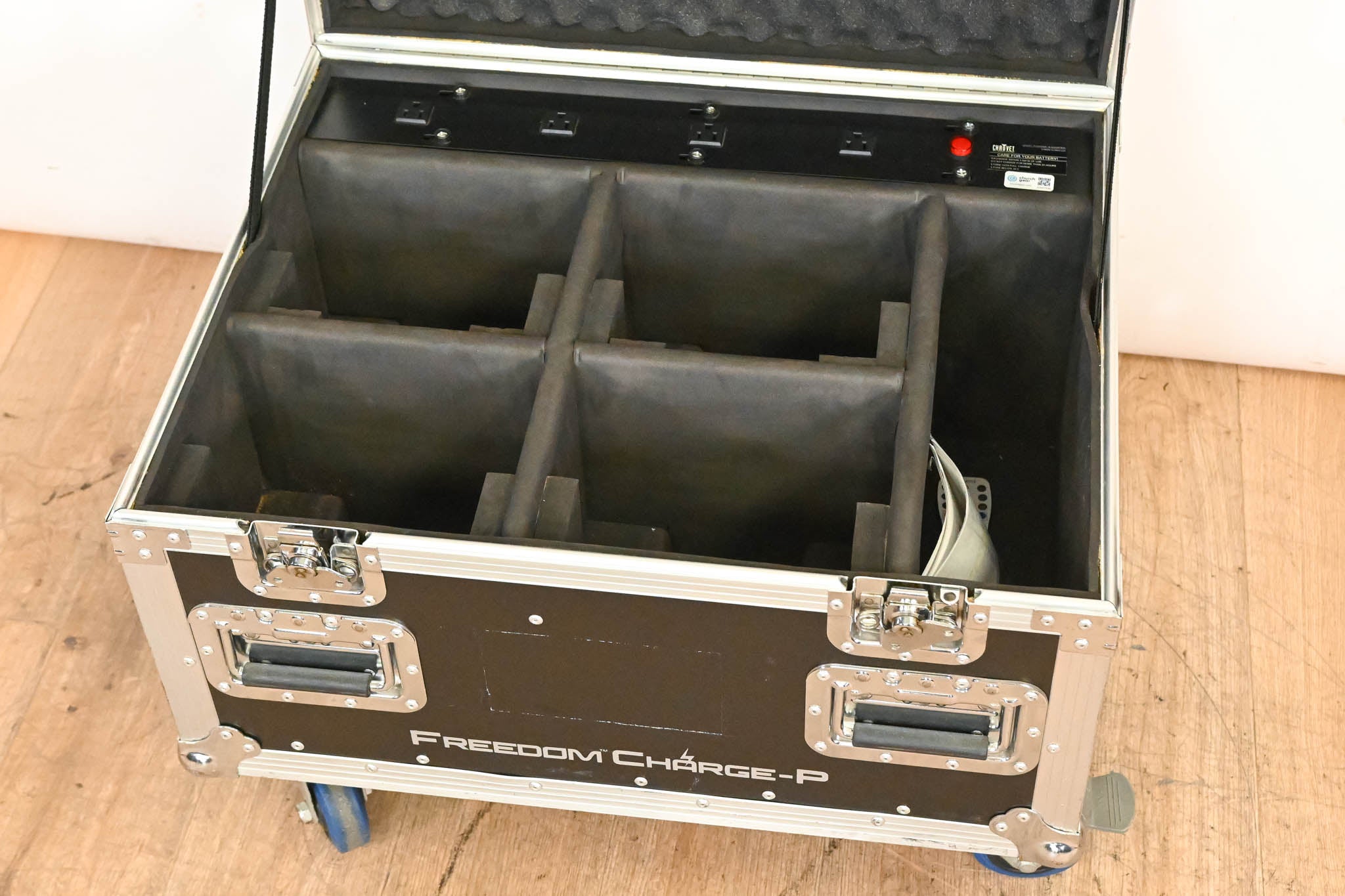 Chauvet Freedom Charge P Charging Case for Freedom Par Lighting Fixtures