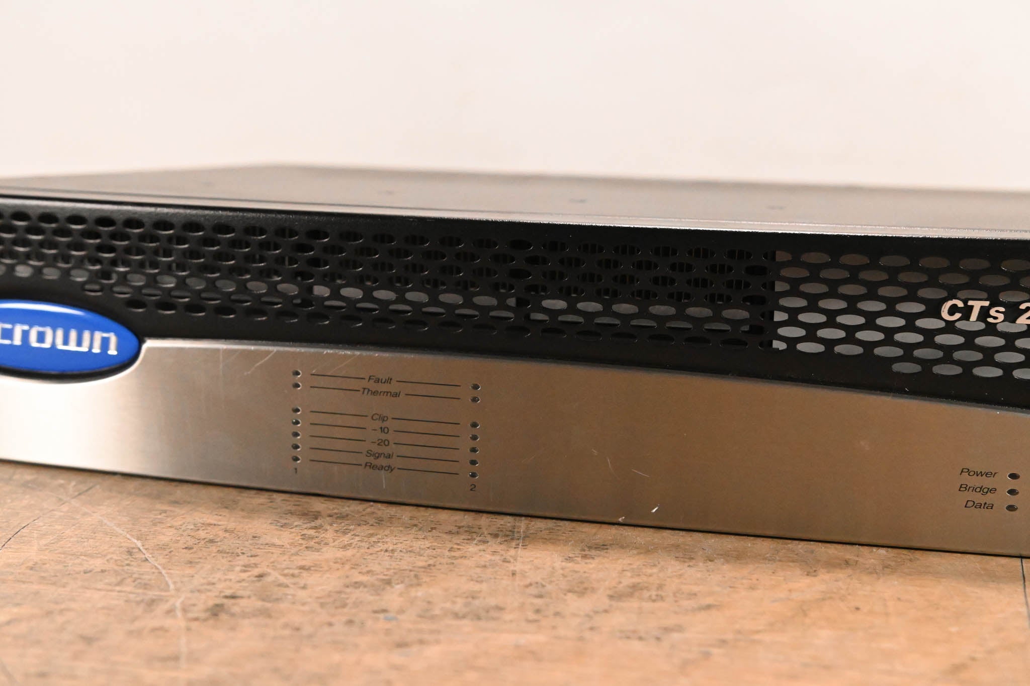 Crown CTs 2000 Two-Channel 1000W Power Amplifier