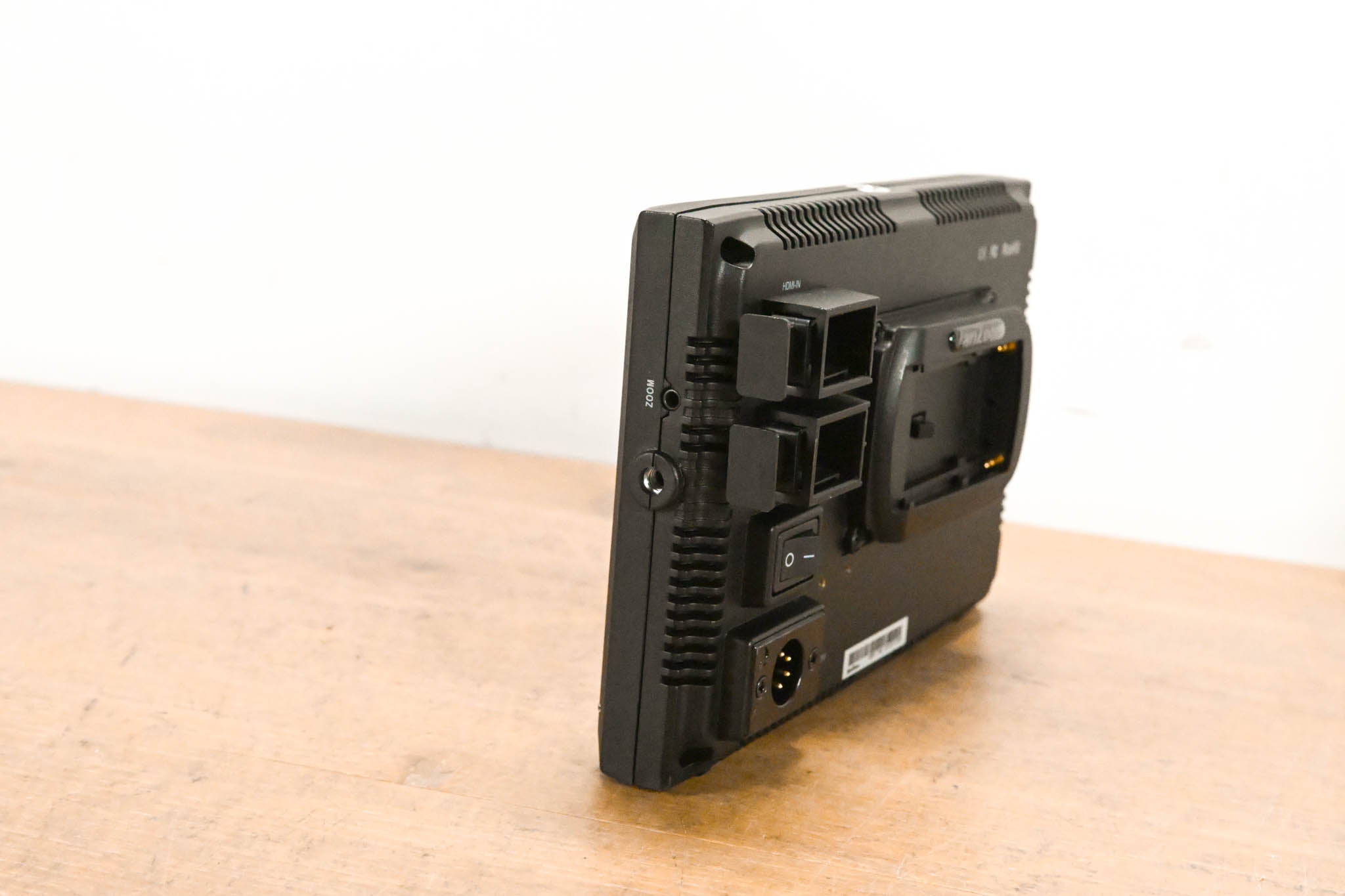 VariZoom VZ-M7 7" HDMI LCD Monitor (NO POWER SUPPLY)