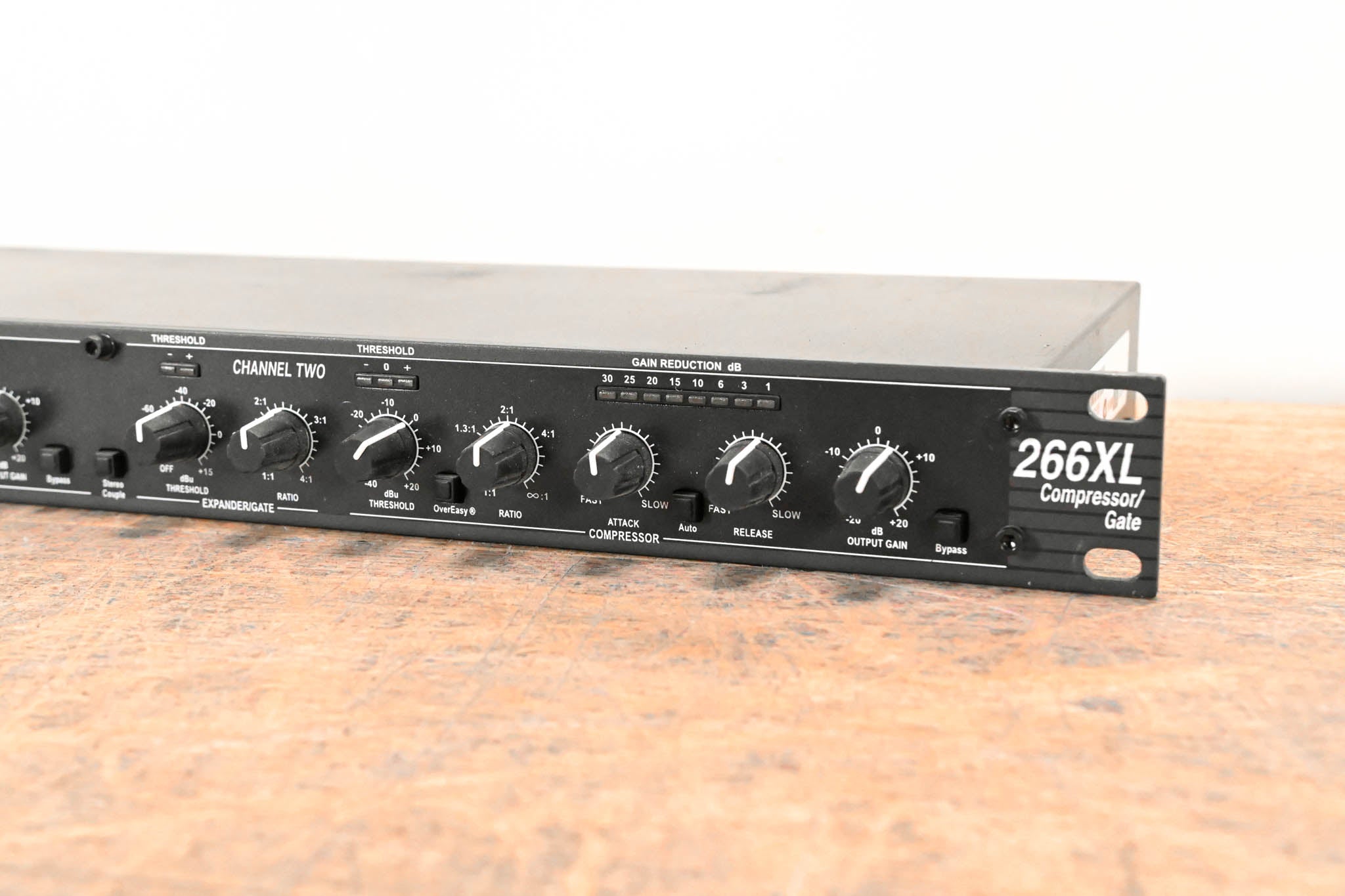 【2025年】高評価レビューアイテム特集 dbx 266XL 2-Channel Compressor/Gate CG01KU5 DTM・DAW