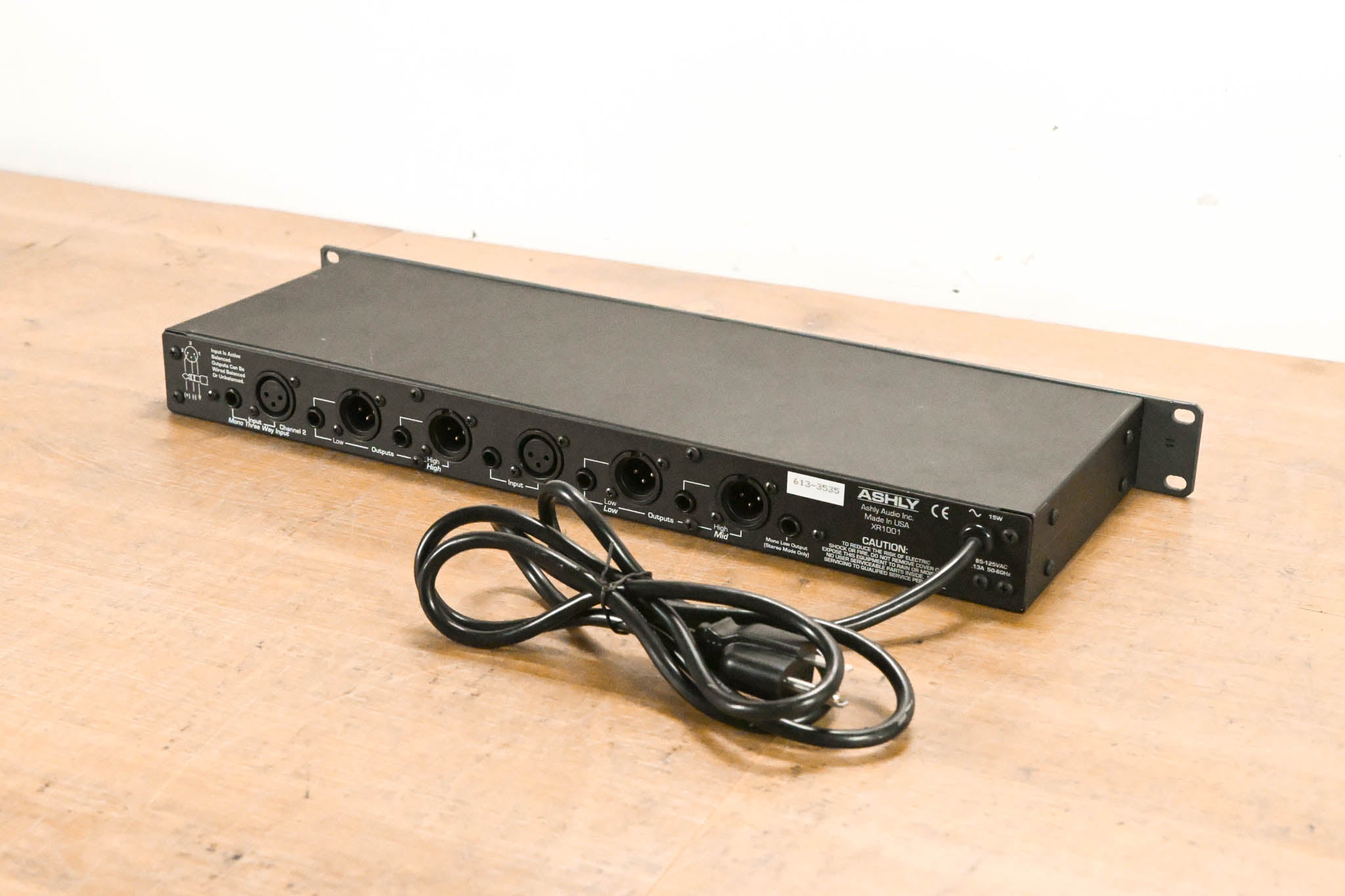 Ashly XR-1001 Stereo 2-Way, Mono 3-Way Crossover