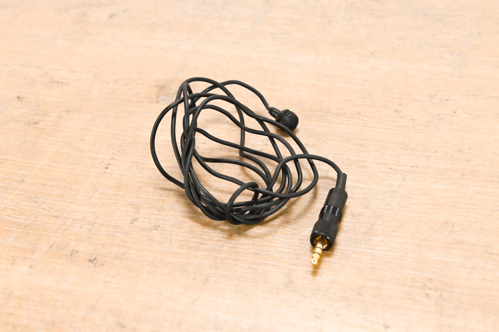 Sennheiser MKE 2 Lavalier Lapel Microphone w/ Locking 3.5mm Connector