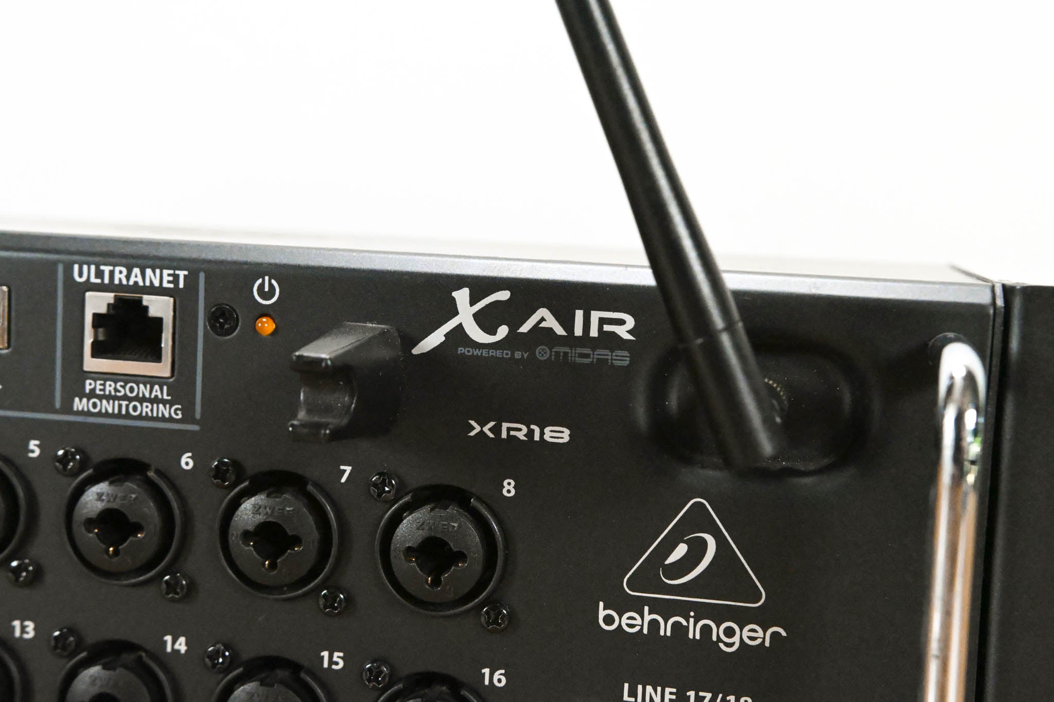 Behringer X Air XR18 18-Channel Tablet-Controlled Digital Mixer