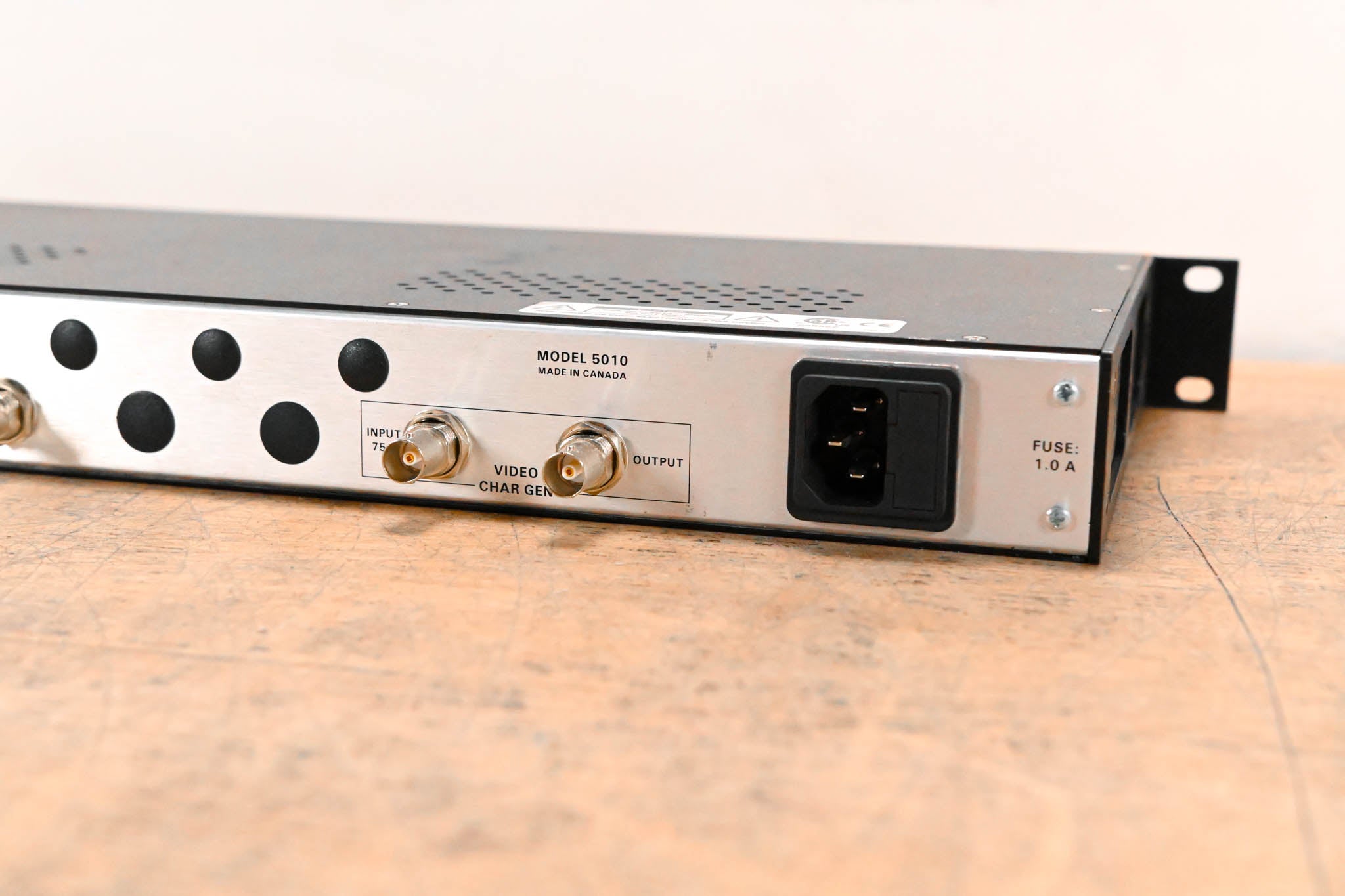 Evertz 5010 Timecode Generator