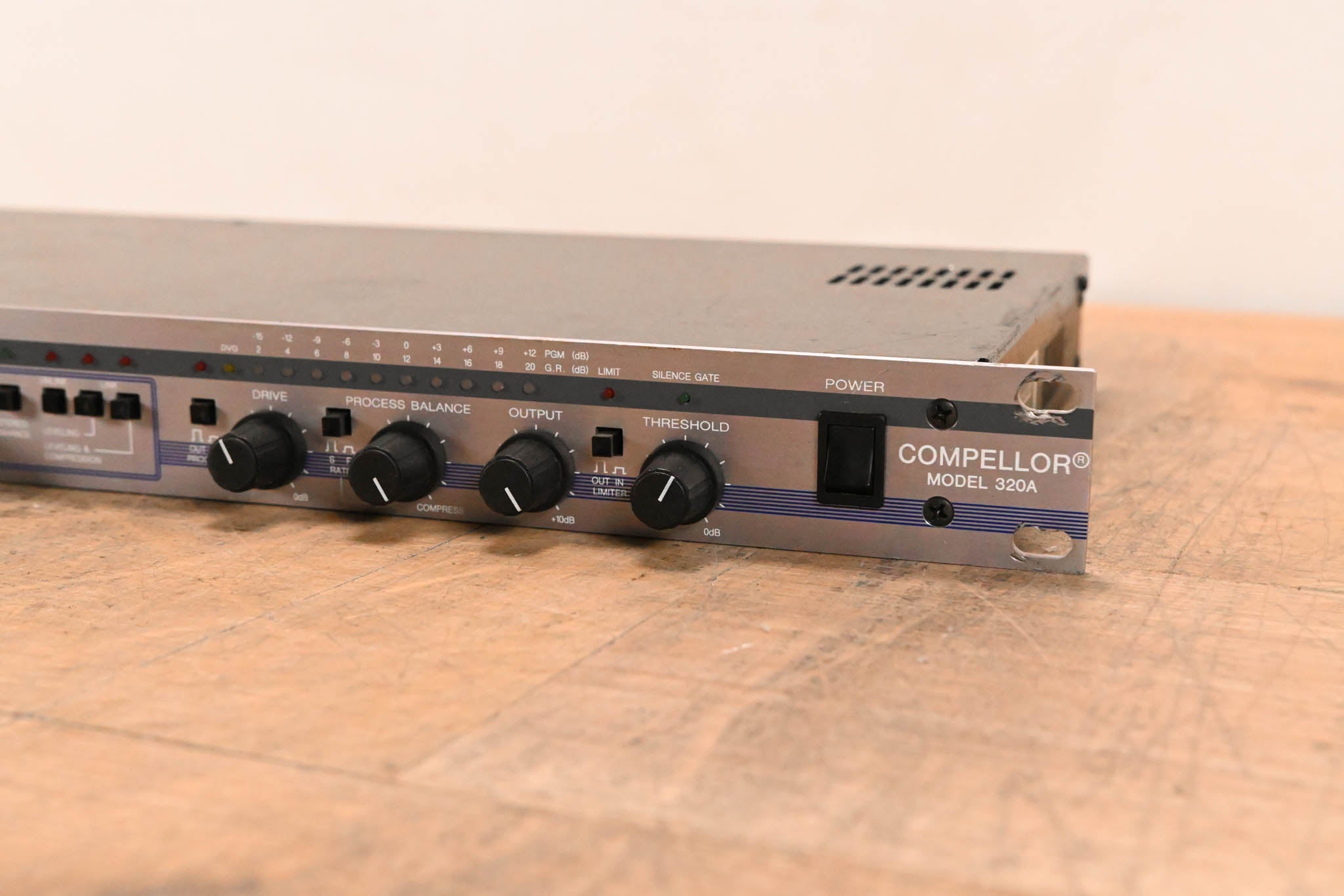 Aphex Compellor 320A Automatic Level Controller