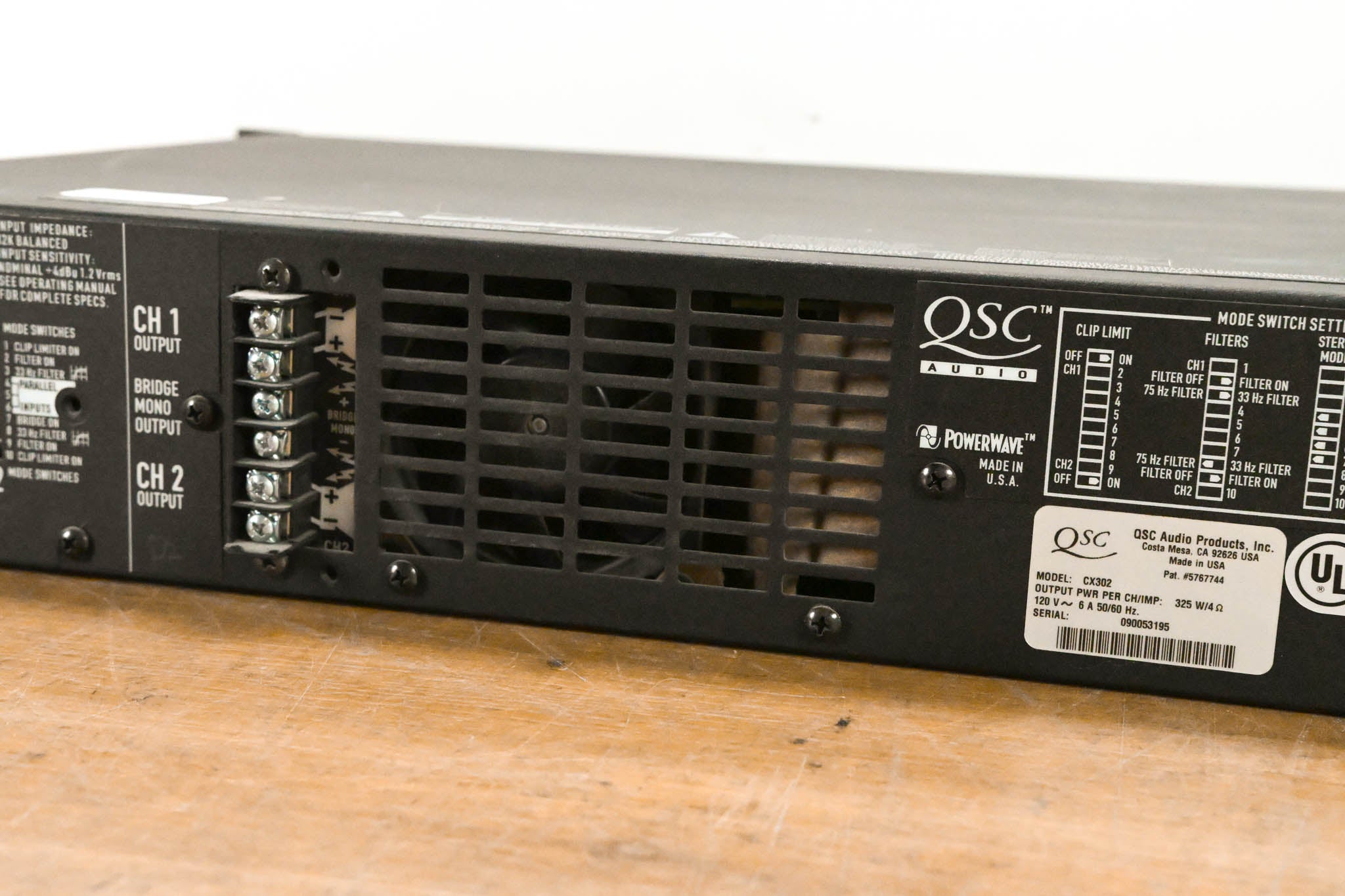 QSC CX302 2-Channel Power Amplifier