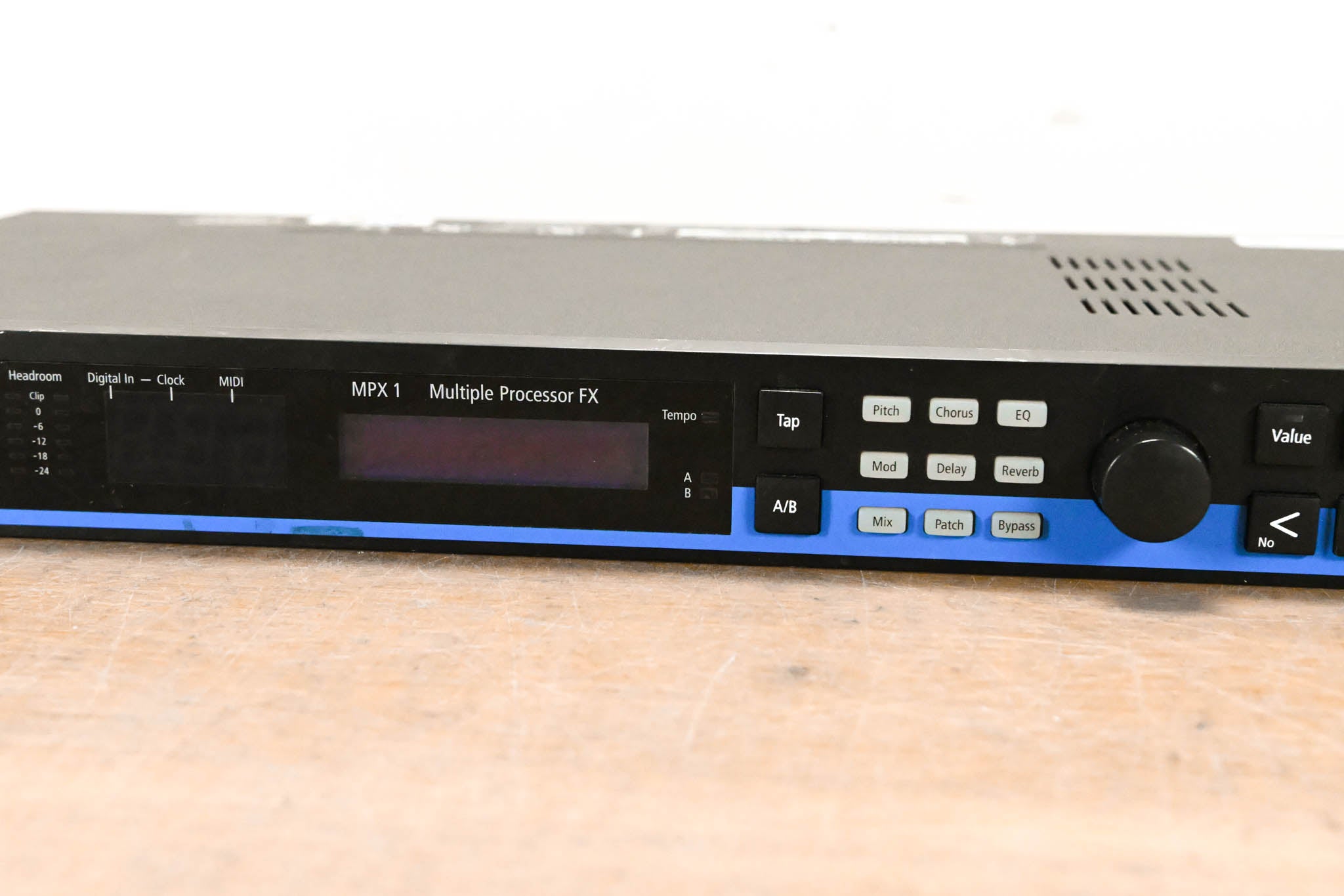 Lexicon MPX1 2-in/2-out Multi Effects Processor