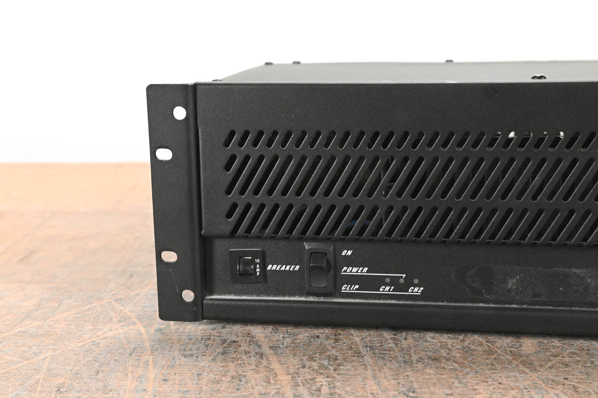 QSC USA 900 2-Channel Power Amplifier