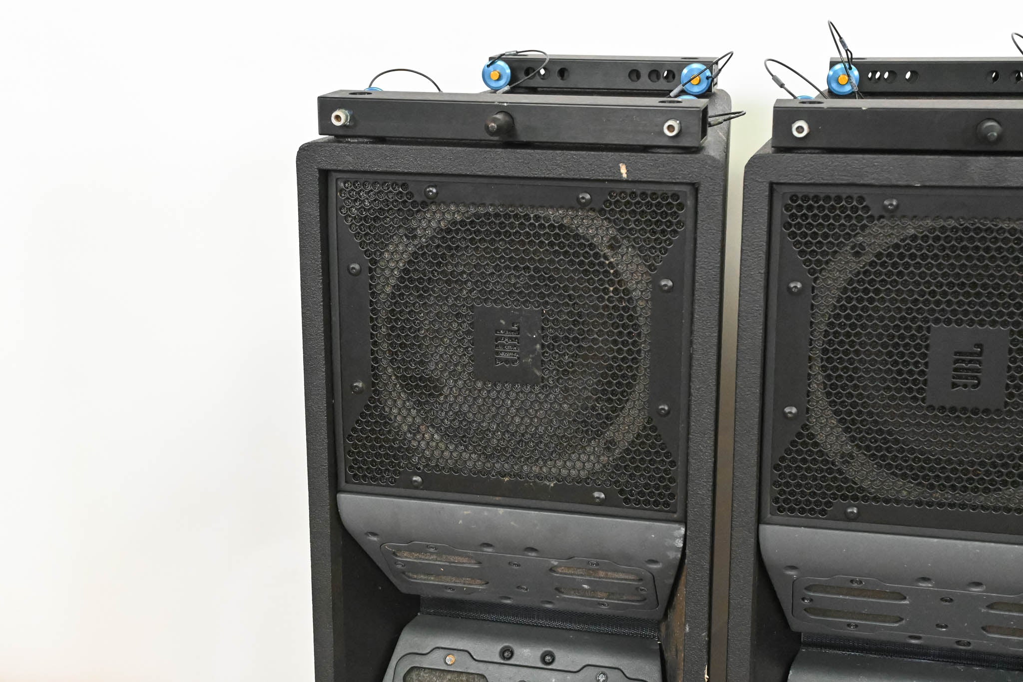JBL VT4887 Compact Bi-Amplified 3-Way Line Array Element (PAIR)