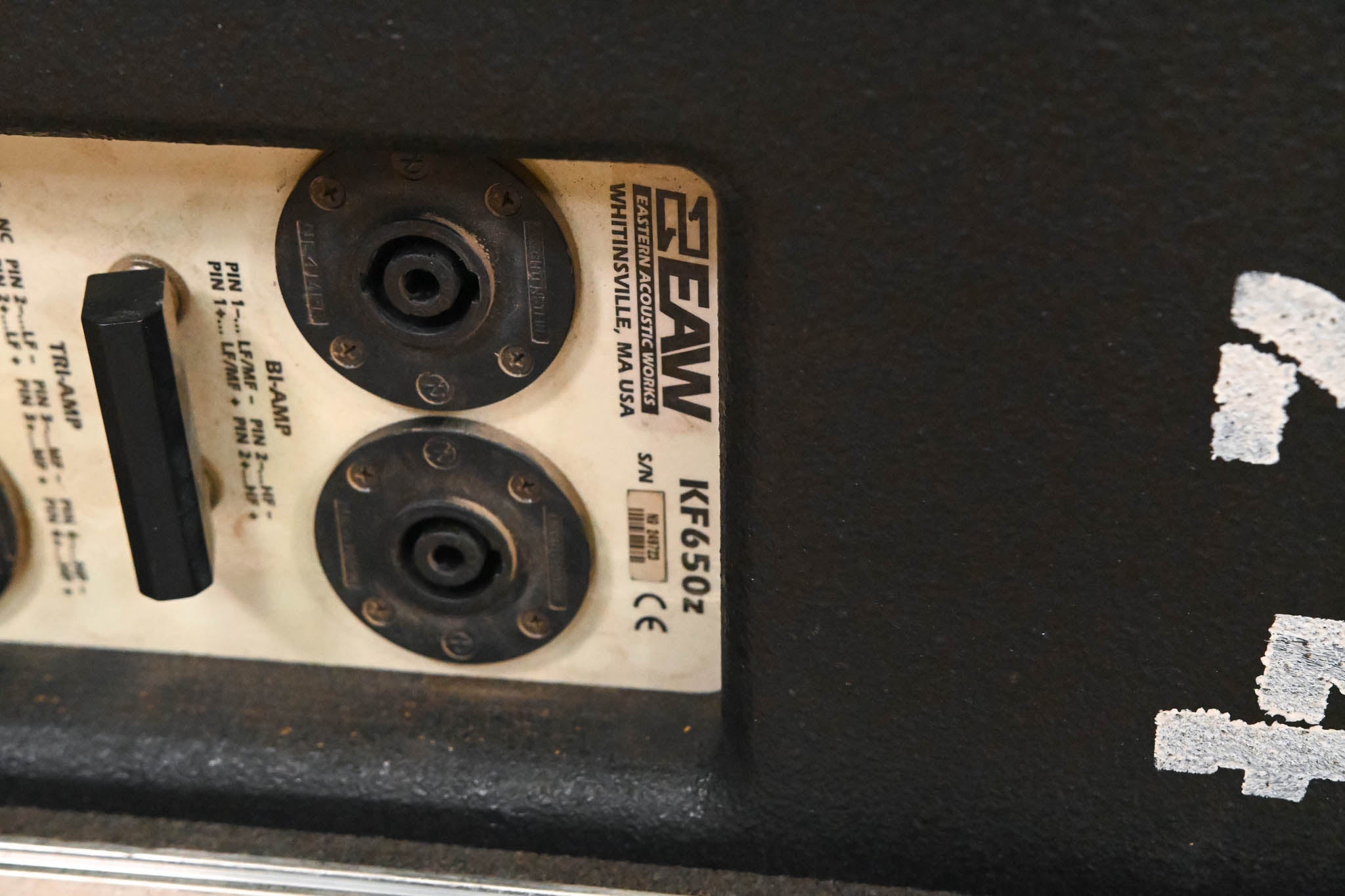 EAW KF650z Virtual Array Full Range Loudspeaker (PAIR) w/ Road Case