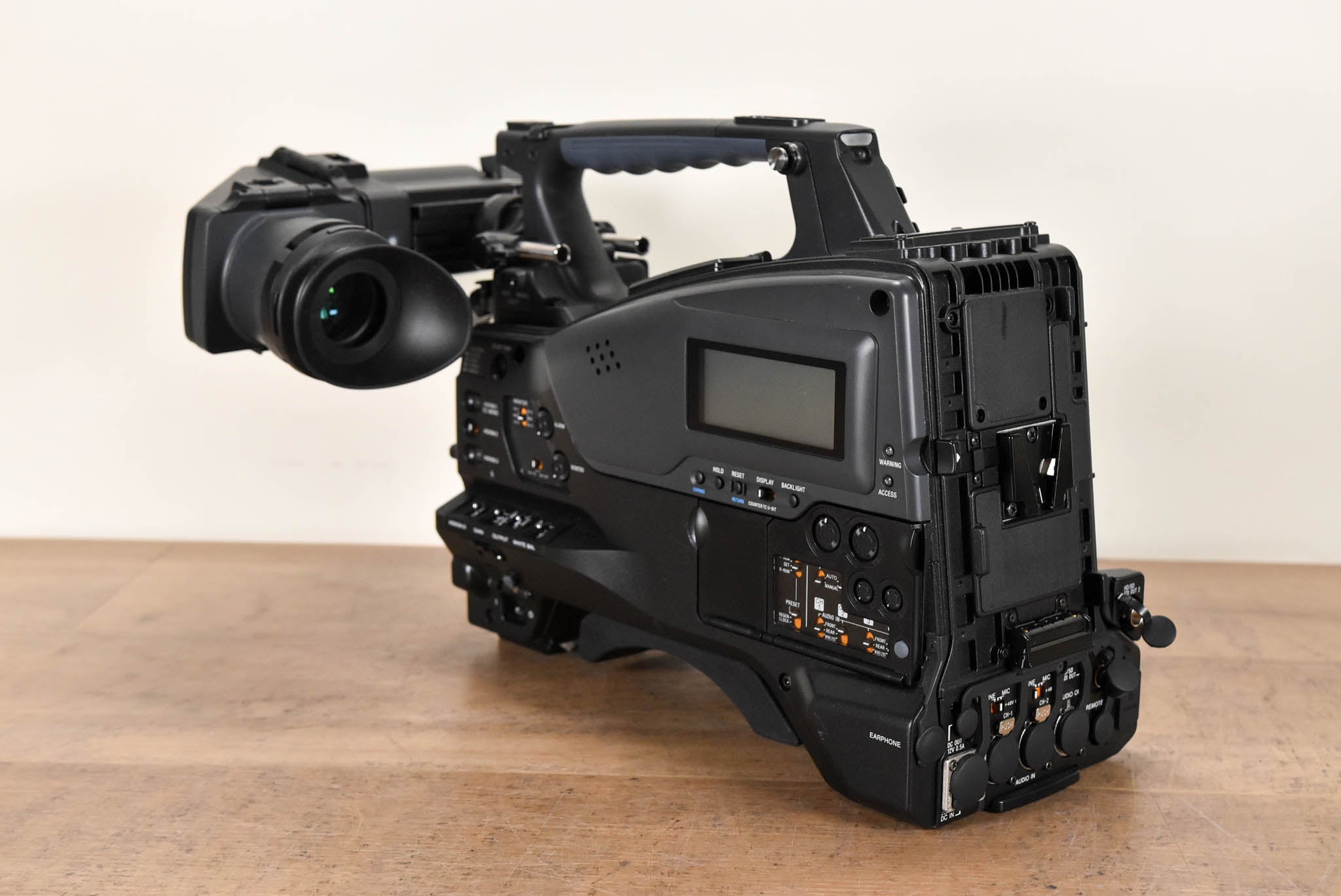 Sony PXW-X320 XDCAM Solid State Memory Camcorder