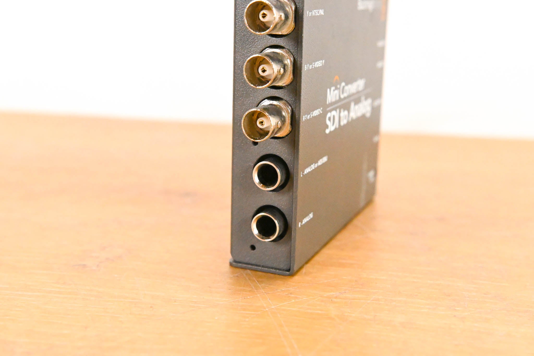 Blackmagic Design Mini Converter SDI to Analog (NO POWER SUPPLY)