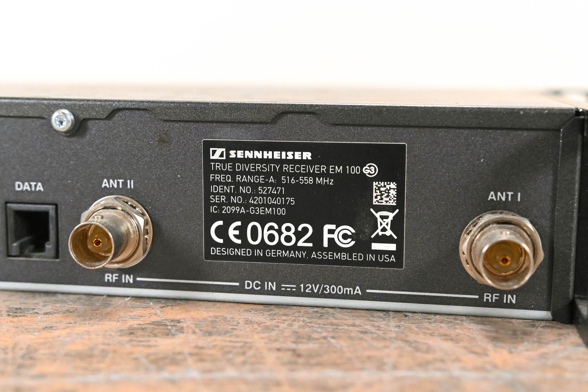 Sennheiser EM 100 G3 Wireless Receiver - 516-558 MHz (NO POWER SUPPLY)