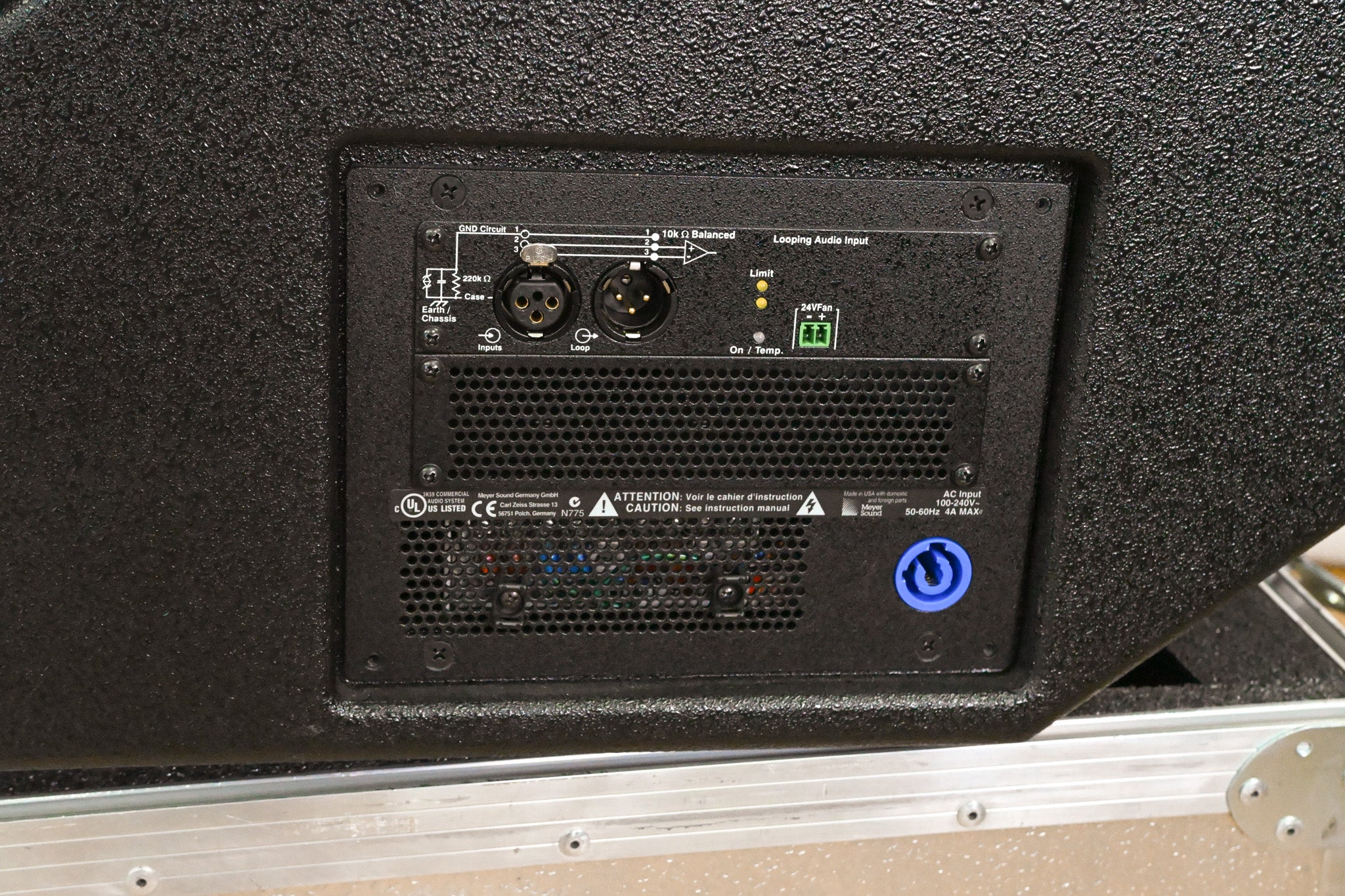 Meyer Sound UM-1P 12" Powered Stage Monitor Speaker (PAIR) w/ Road Case