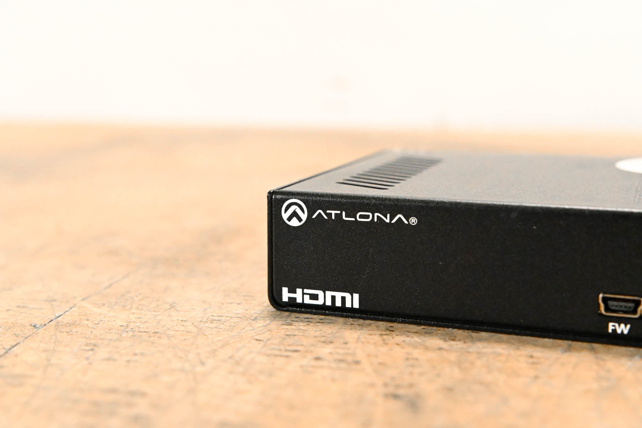 Atlona AT-UHD-EX-70C-RX 4K/UHD HDMI over HDBaseT Receiver (70m)