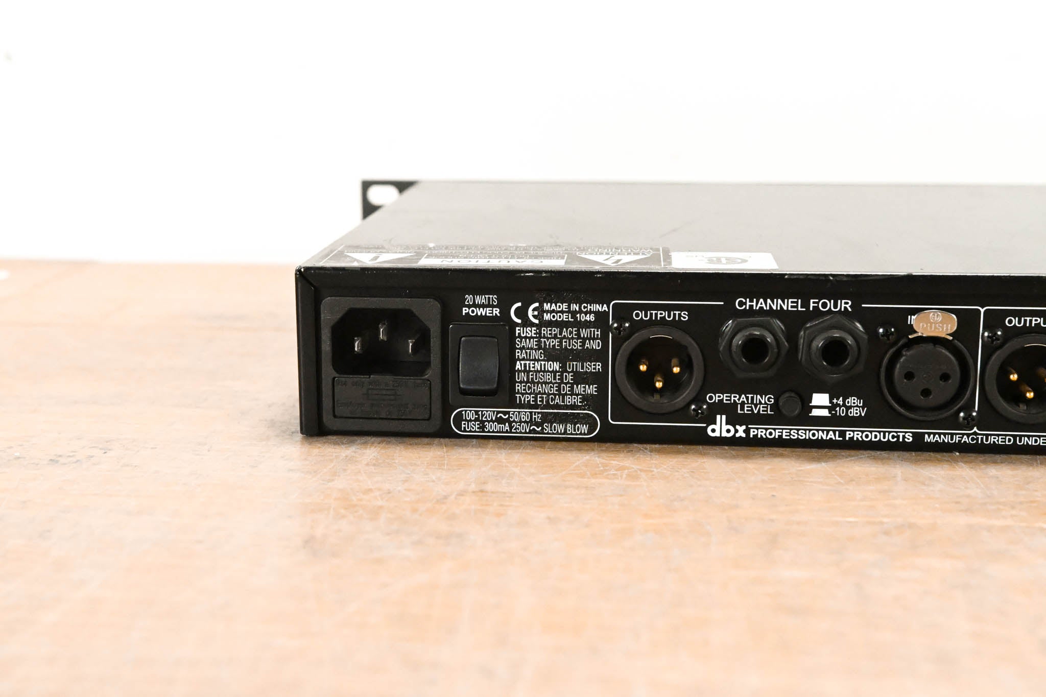 dbx 1046 Quad Compressor/Limiter