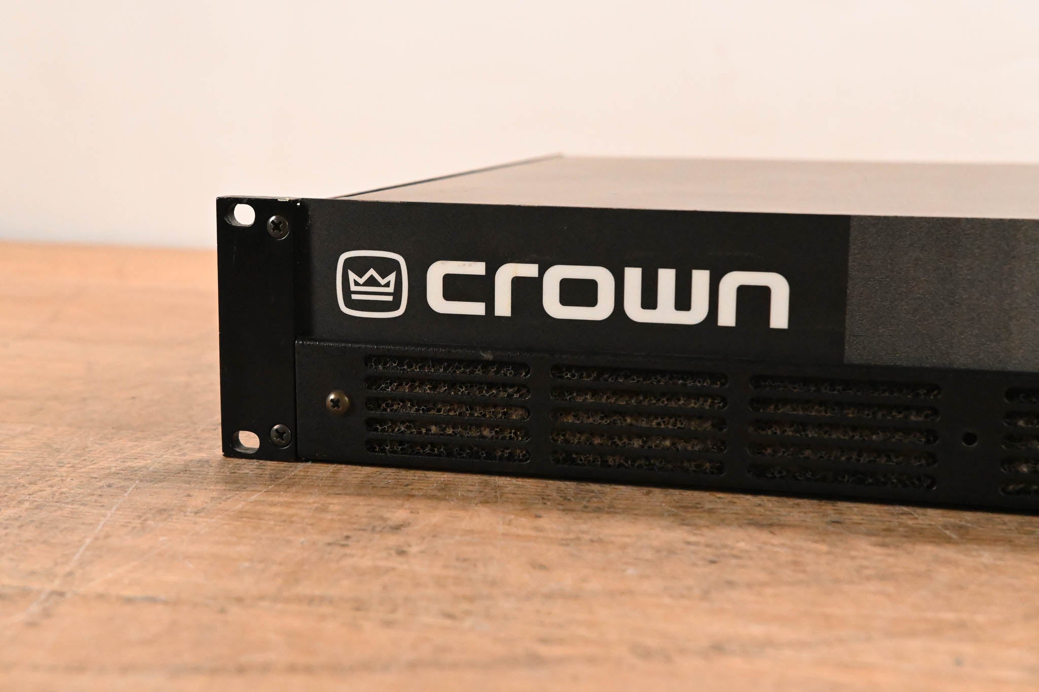 Crown 800 CSL 2-Channel Power Amplifier