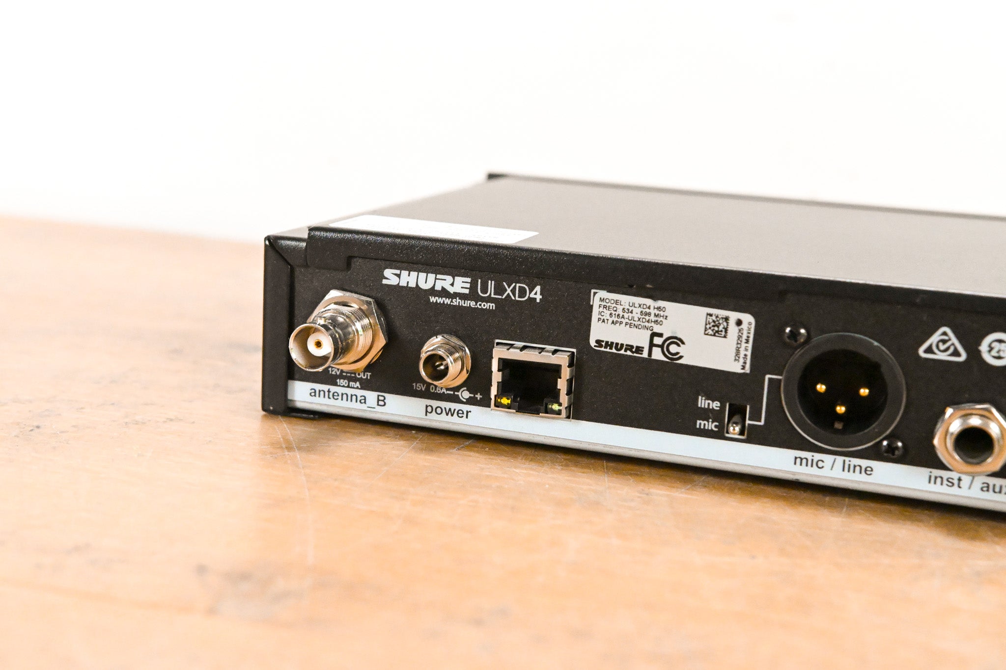 Shure ULXD4 Digital Wireless Receiver - H50 Band: 534-598 MHz (NO PSU)