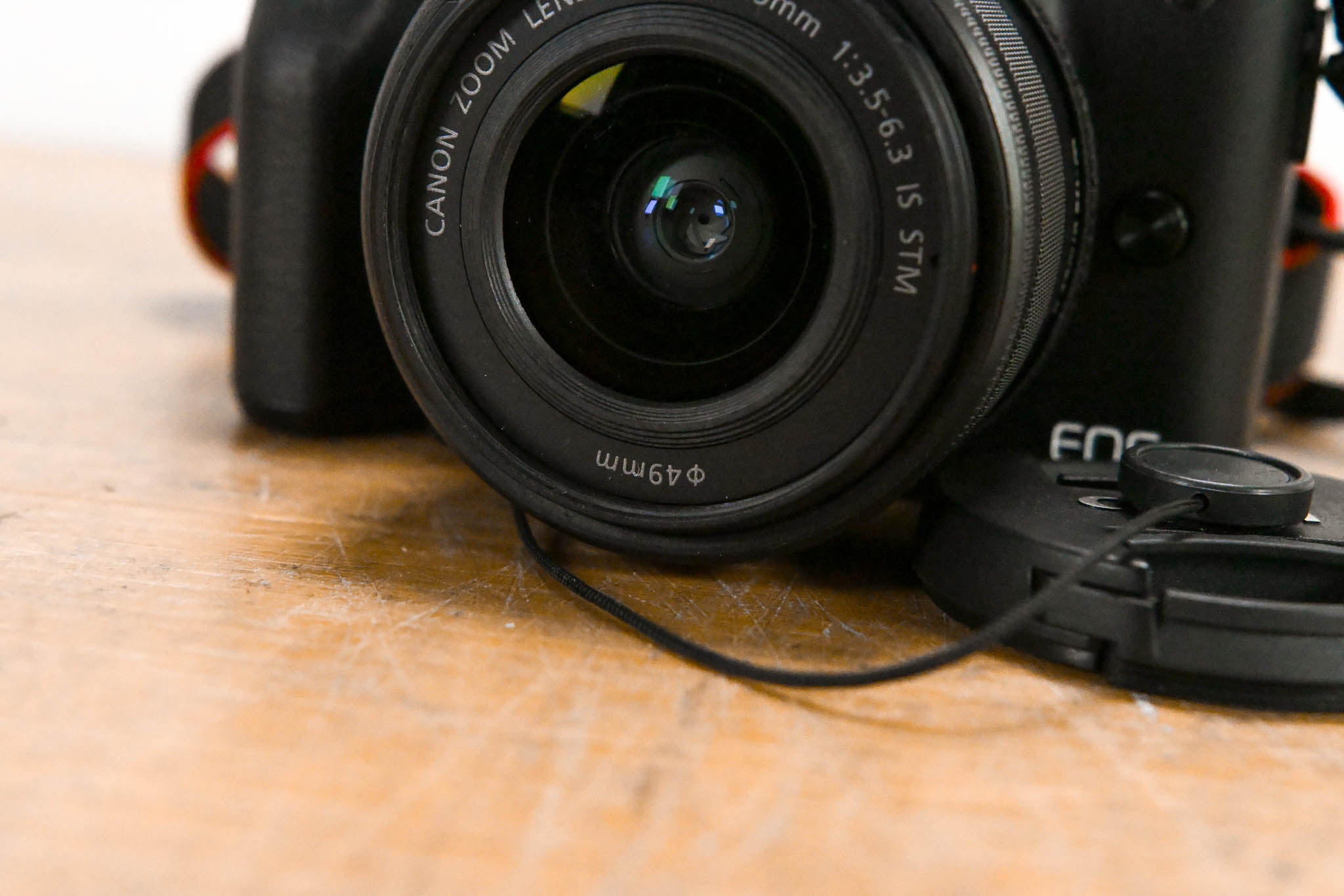 Canon EOS M50 Mirrorless Camera with EF-M 15-45mm f/3.5-6.3 IS STM Lens