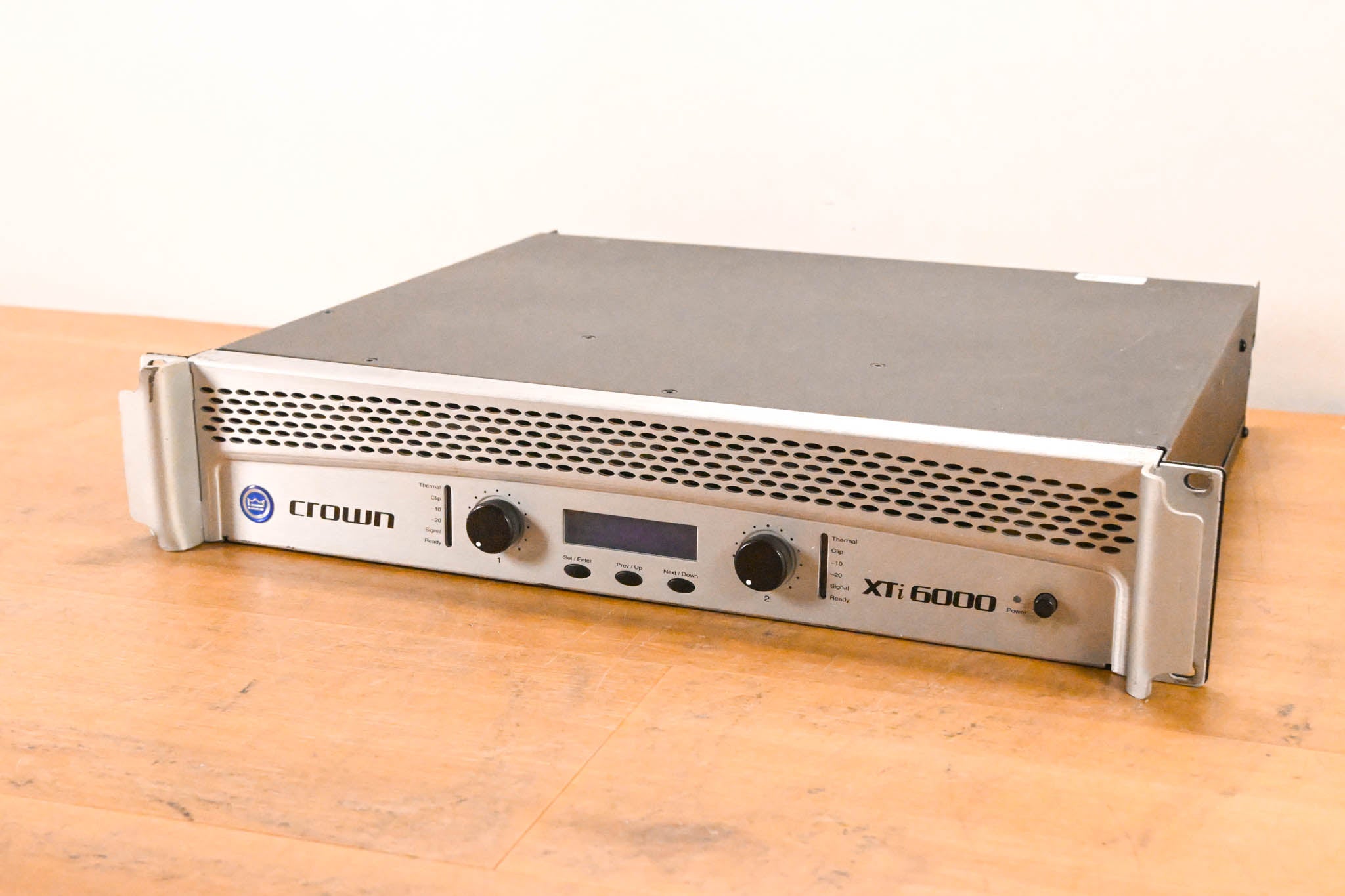 Crown XTi 6000 Stereo Power Amplifier with DSP