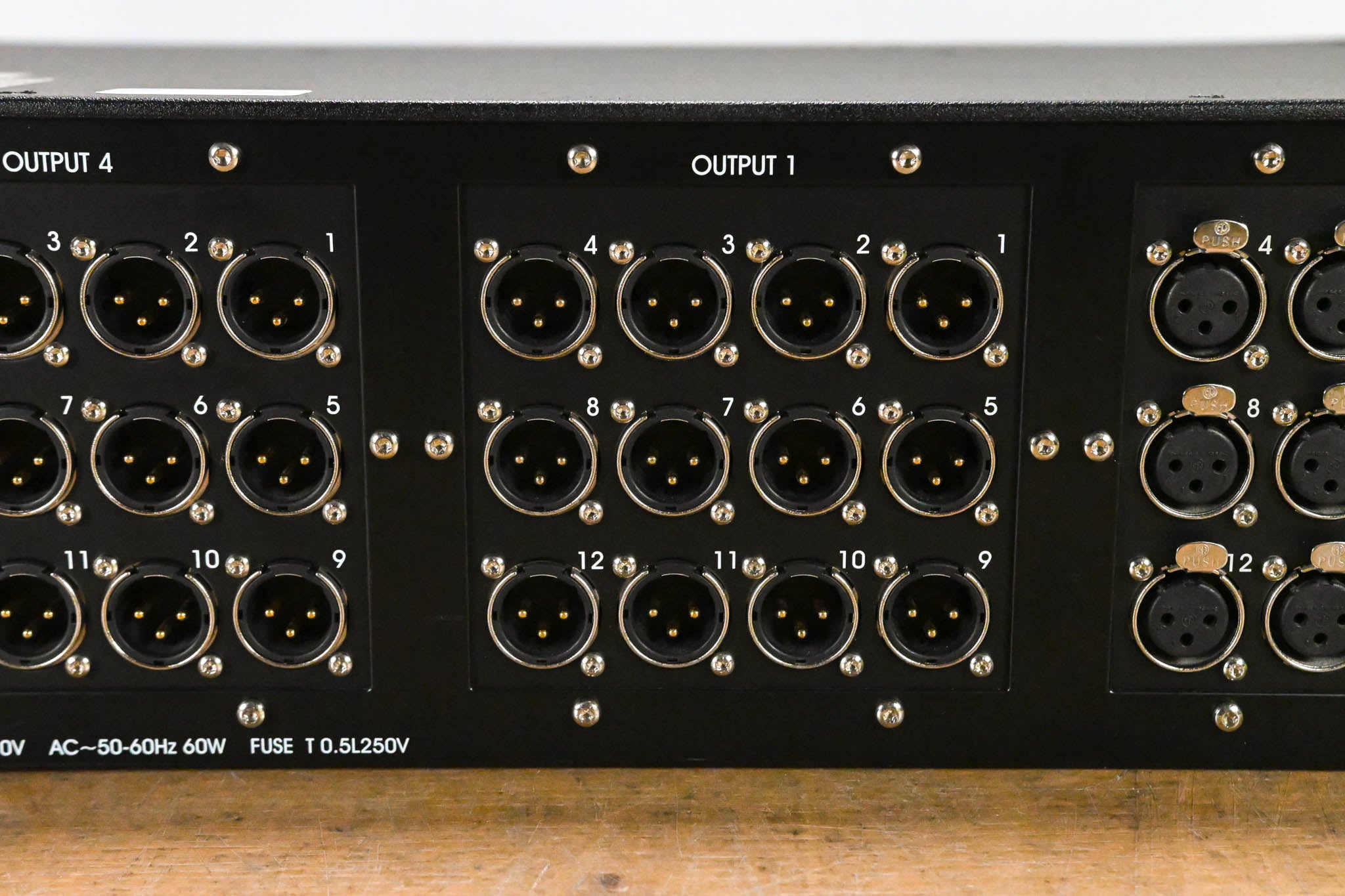 Klark Teknik DN1248+ Microphone Splitter