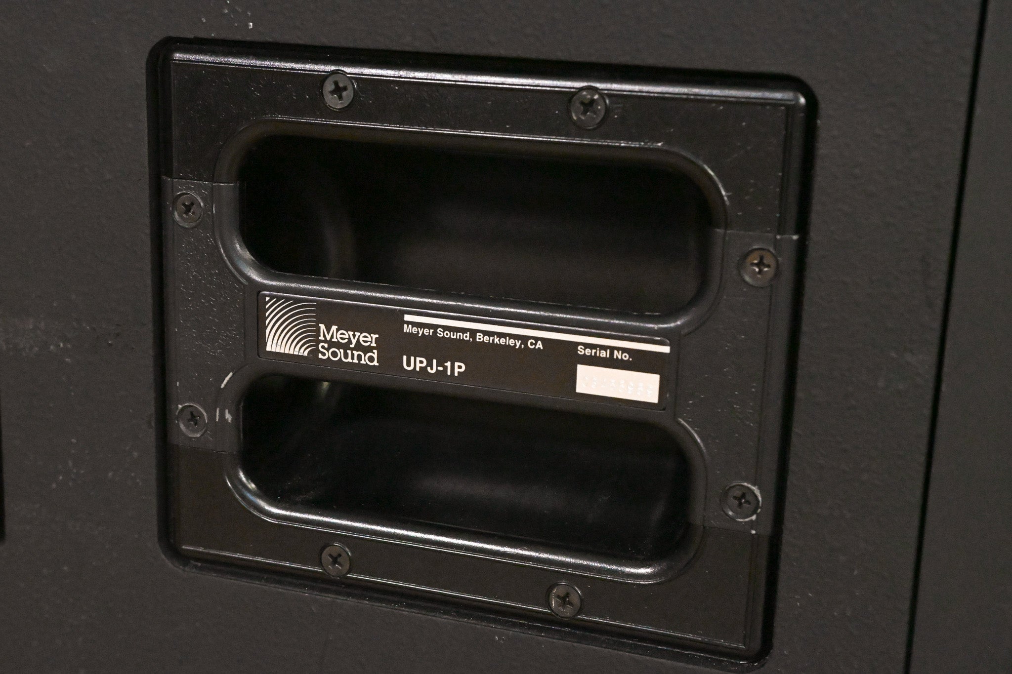 Meyer Sound UPJ-1P Compact VariO Loudspeaker (PAIR)