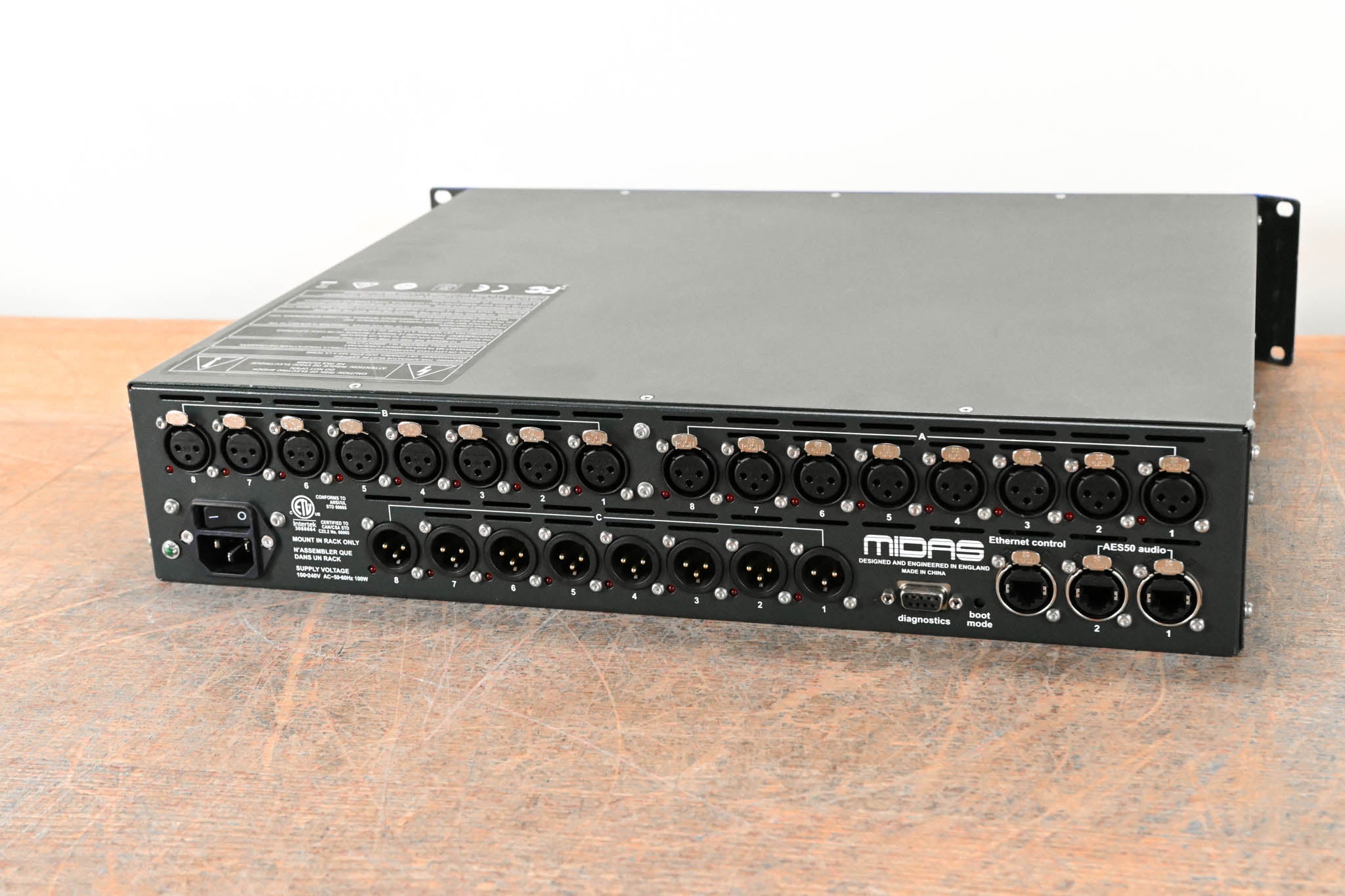 Midas DL153 16-input / 8-output Stage Box