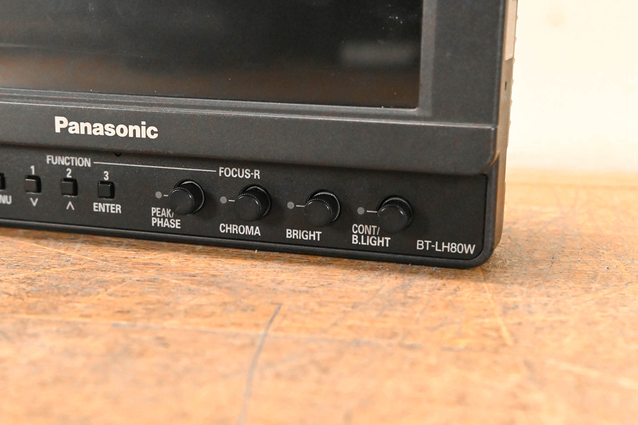 Panasonic BT-LH80WP 7.9" Multi-Format Color LCD (NO POWER SUPPLY)