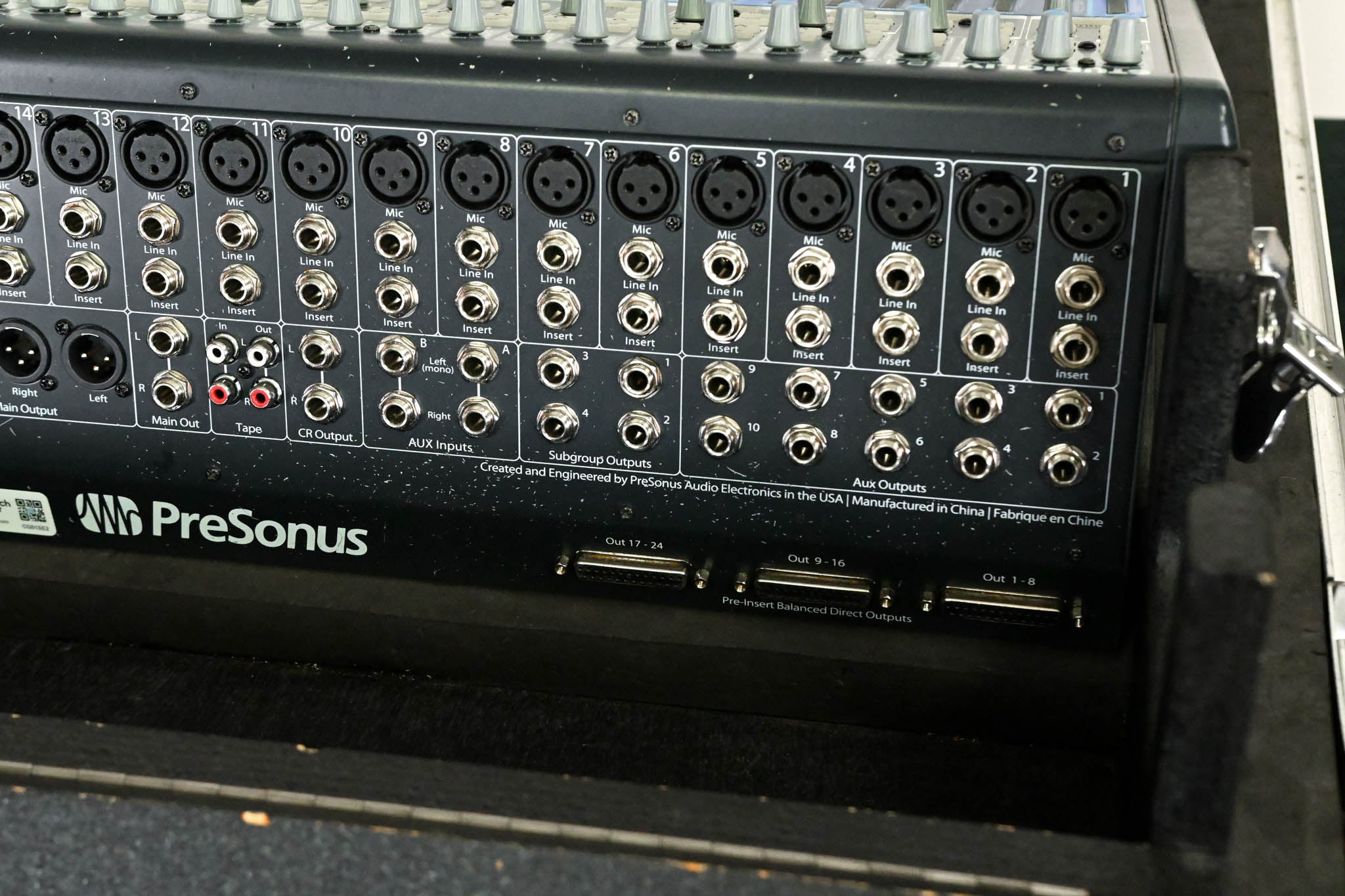 PreSonus StudioLive 24.4.2 24-Channel Digital Audio Mixer with Road Case