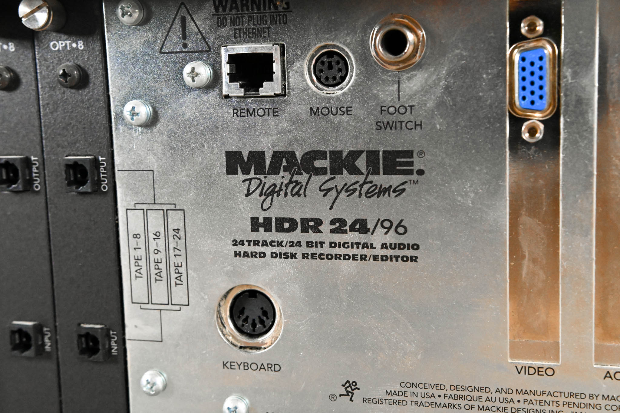 Mackie HDR24/96 24-Bit 24-Track Digital Audio Hard Disk Recorder