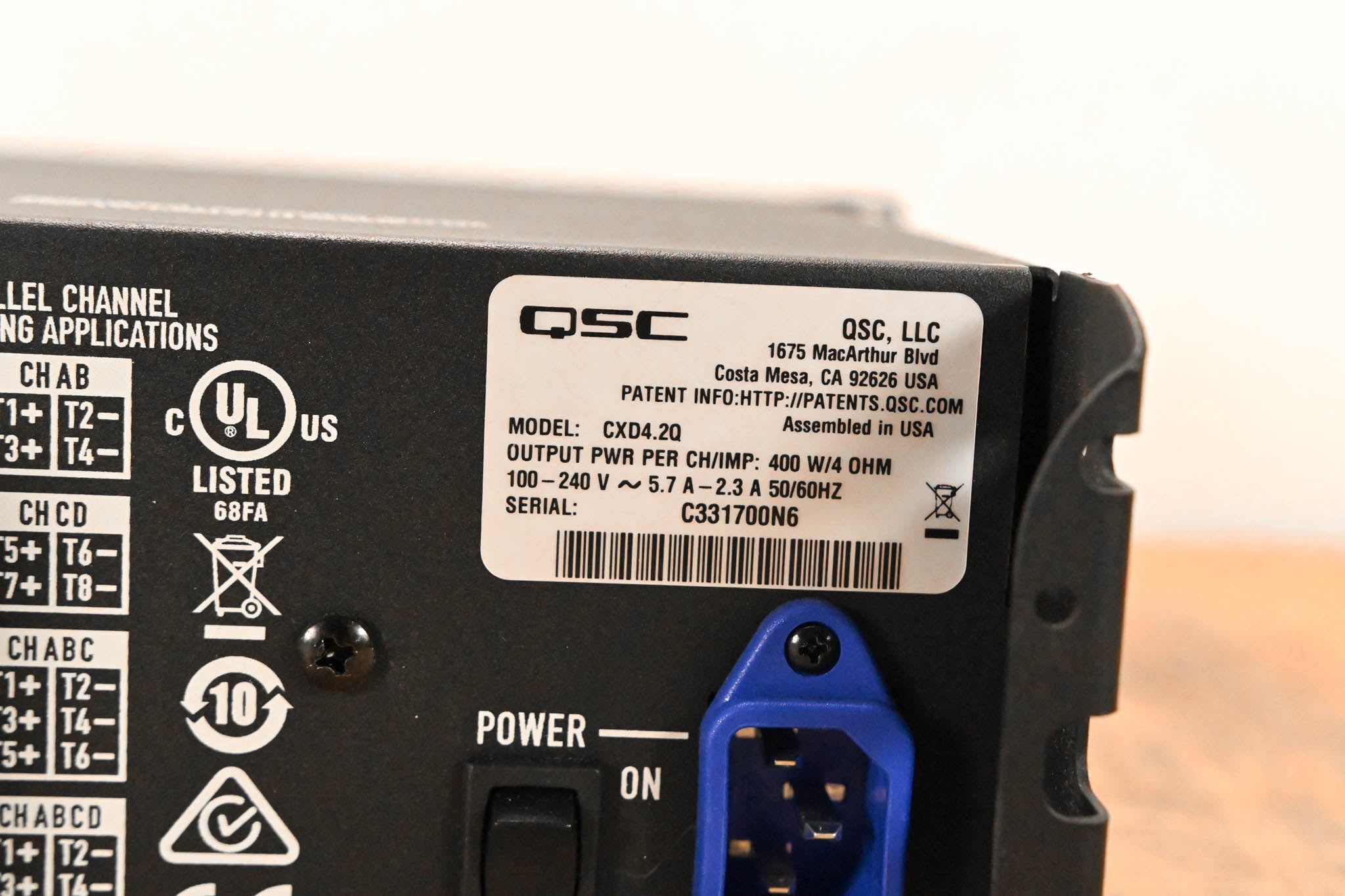 QSC CXD4.2Q 4-Channel, 2000W Network Amplifier